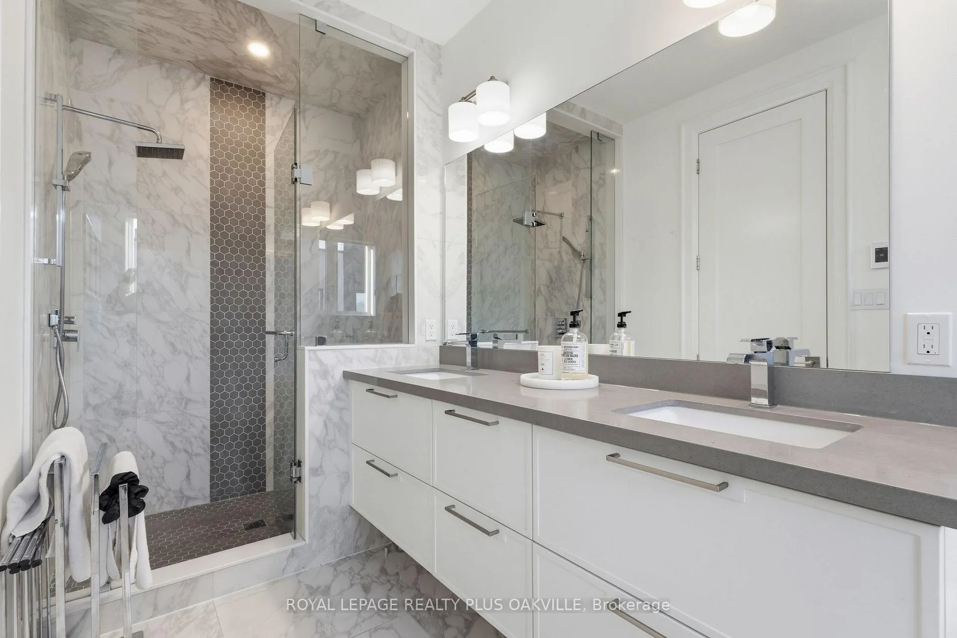 Photo 27 of 3228 Ellyn Common, Burlington, Roseland — HOMEH