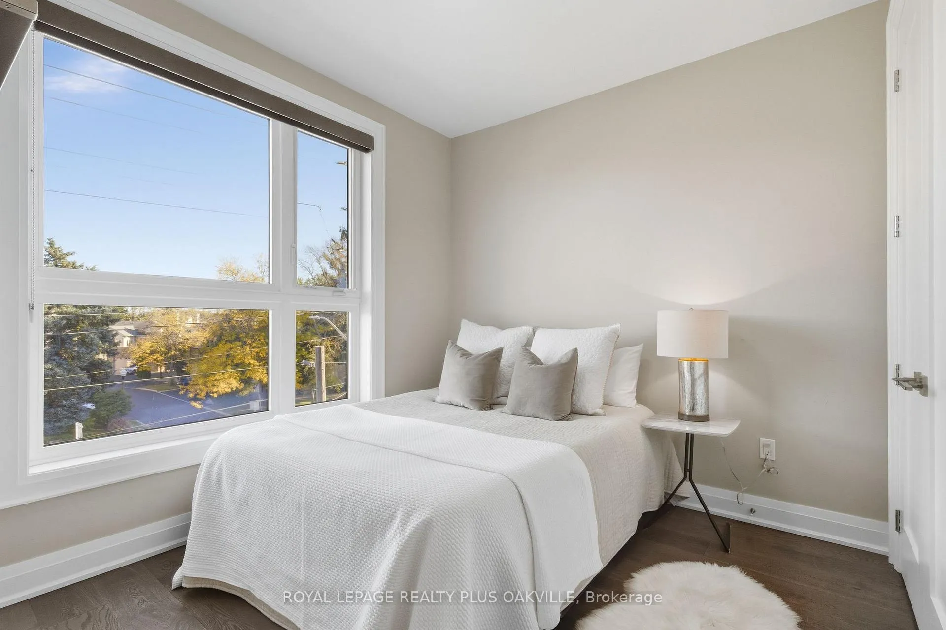 Photo 31 of 3228 Ellyn Common, Burlington, Roseland — HOMEH