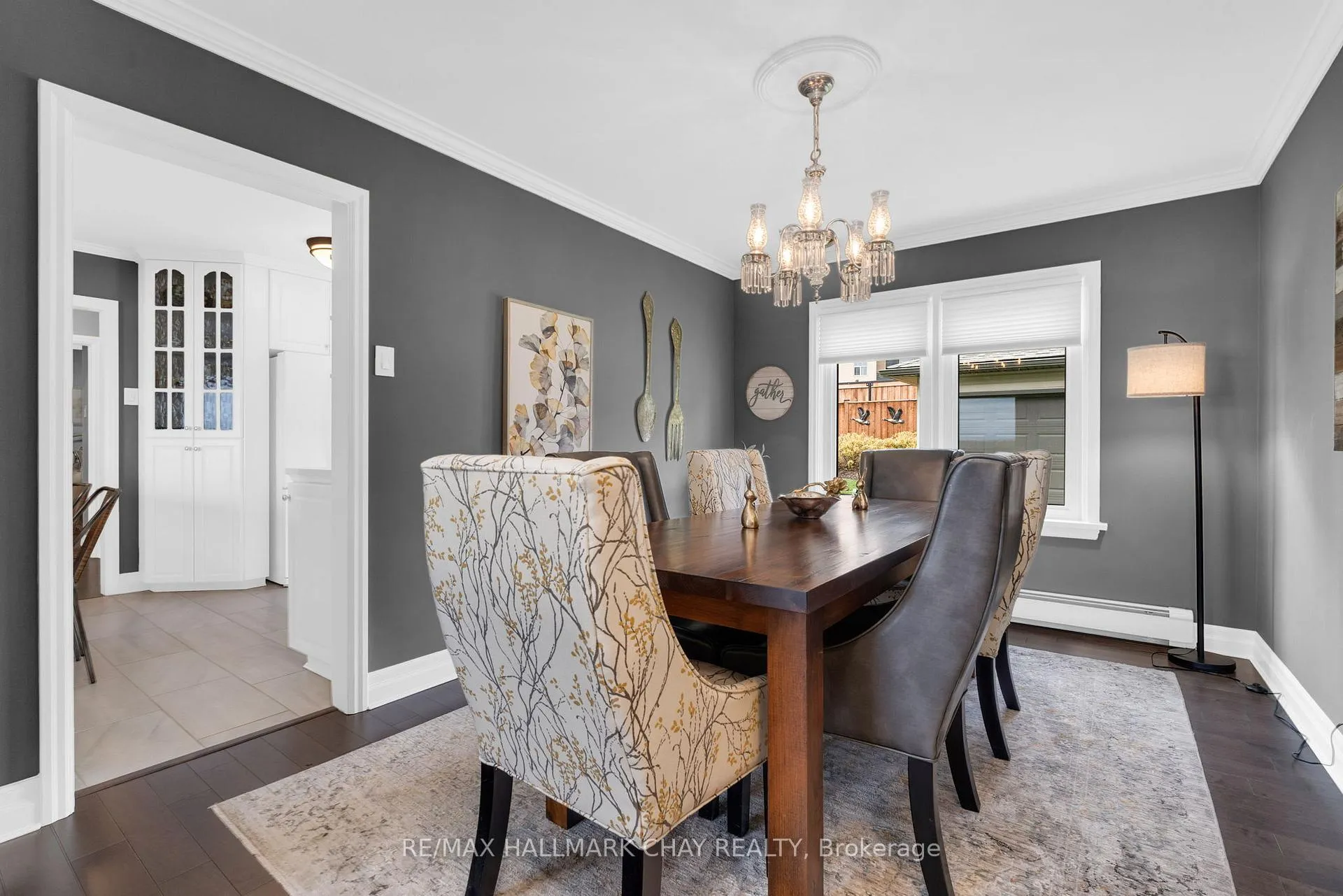 Photo 11 of 68 Kempenfelt Drive, Barrie, North Shore — HOMEH