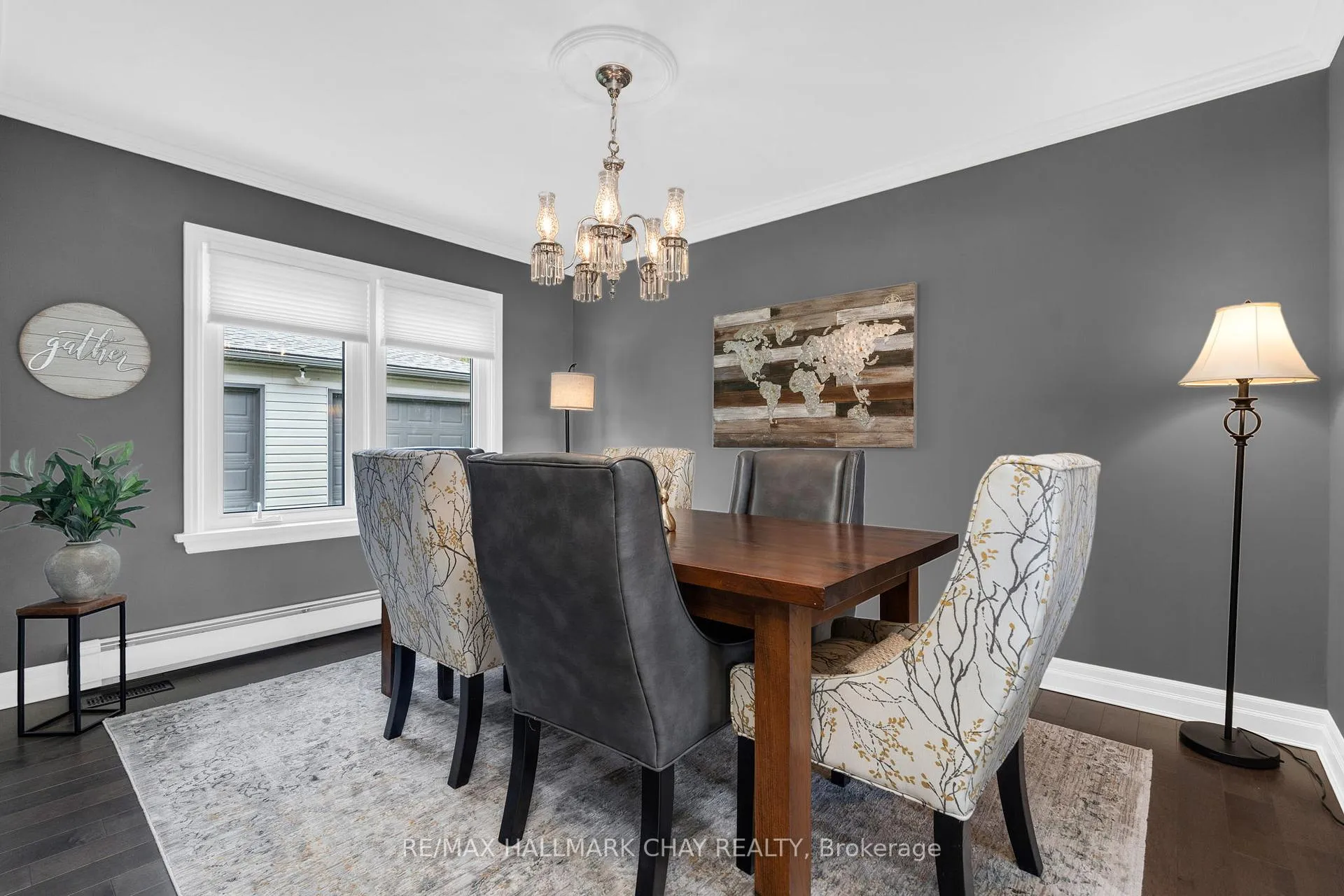 Photo 12 of 68 Kempenfelt Drive, Barrie, North Shore — HOMEH