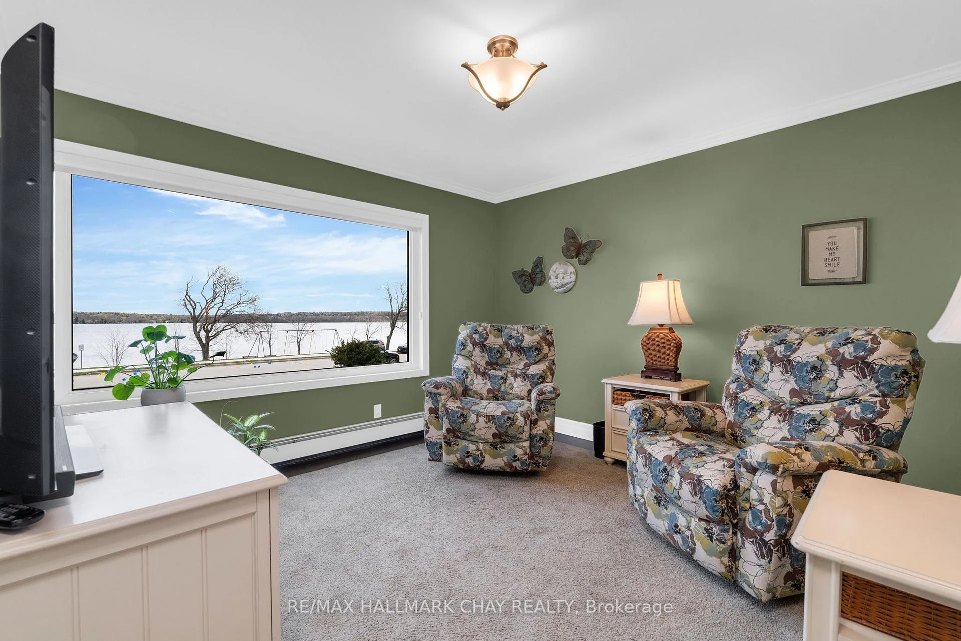 Photo 21 of 68 Kempenfelt Drive, Barrie, North Shore — HOMEH
