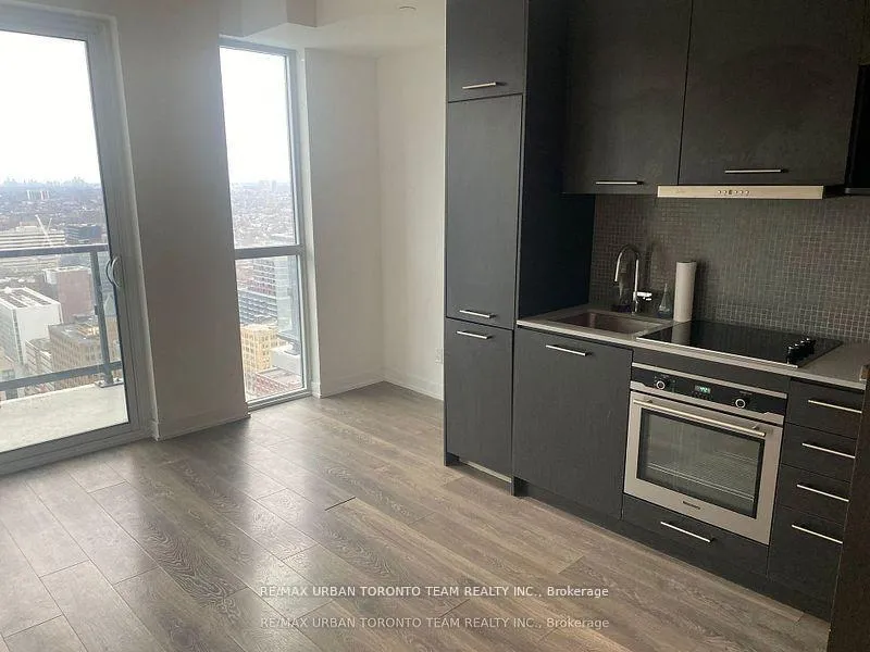 Photo 2 of Unit 3303, 87 Peter Street, Toronto, Waterfront Communities — HOMEH