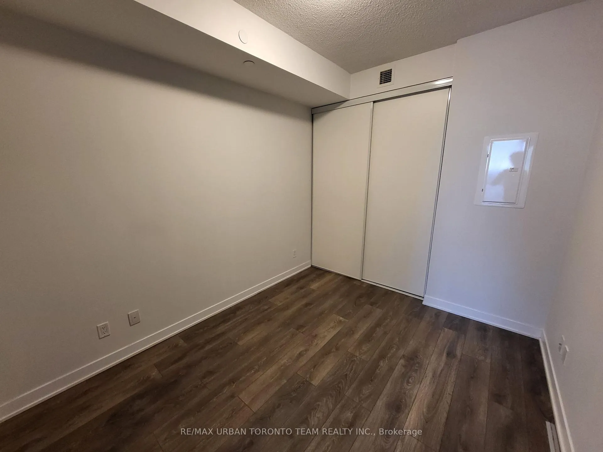 Photo 10 of Unit 3303, 87 Peter Street, Toronto, Waterfront Communities — HOMEH