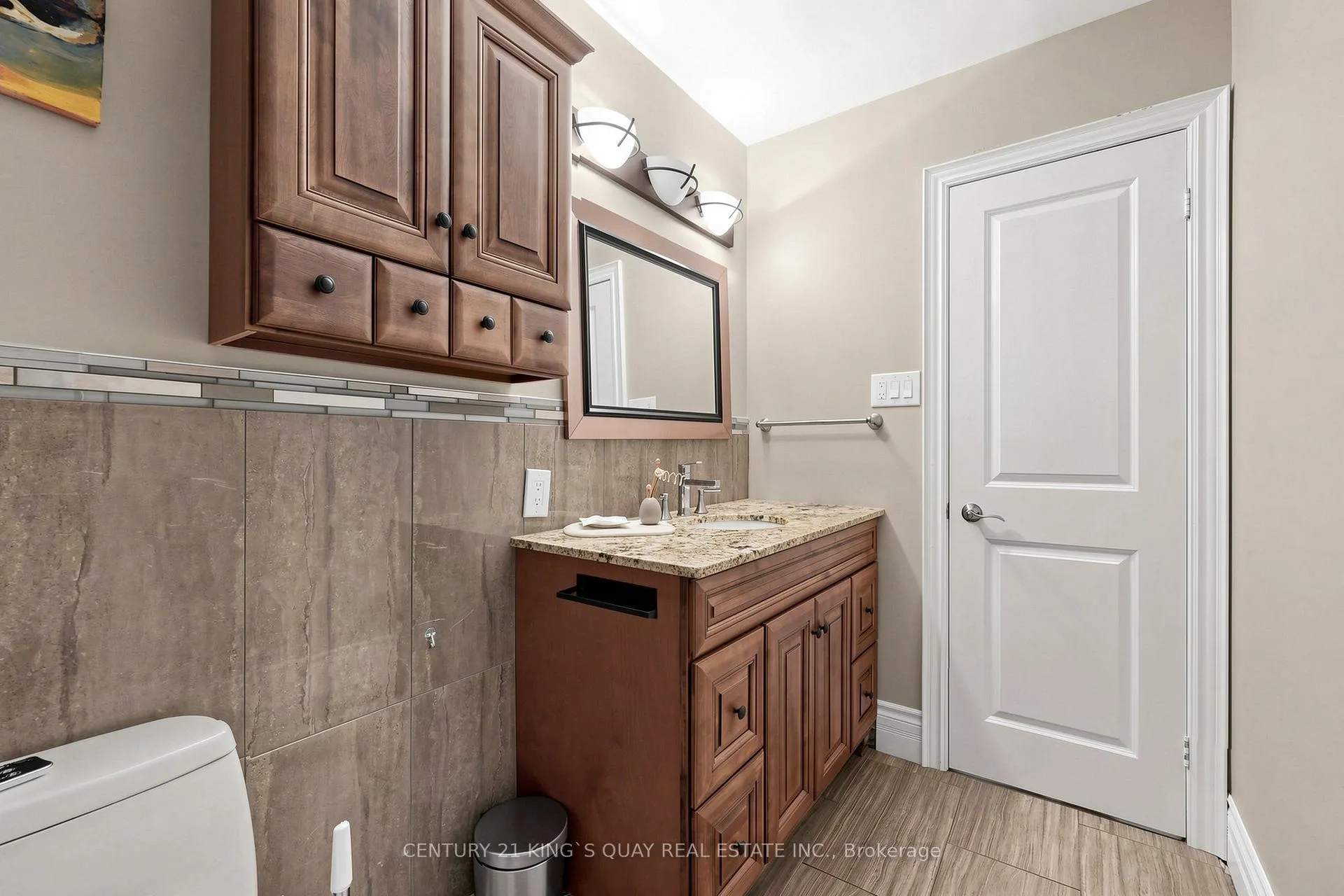 Photo 29 of Unit 3, 1380 Hampton Street, Oakville, Falgarwood — HOMEH