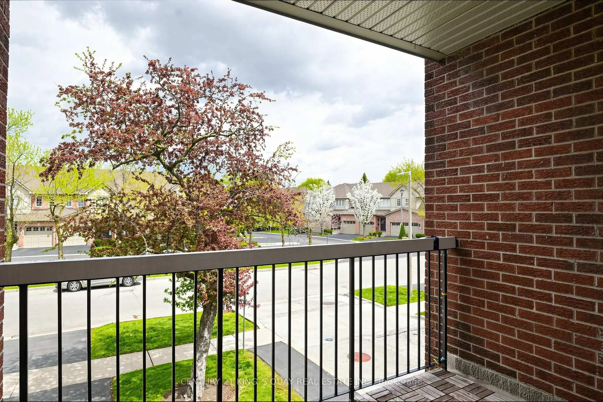 Photo 35 of Unit 3, 1380 Hampton Street, Oakville, Falgarwood — HOMEH
