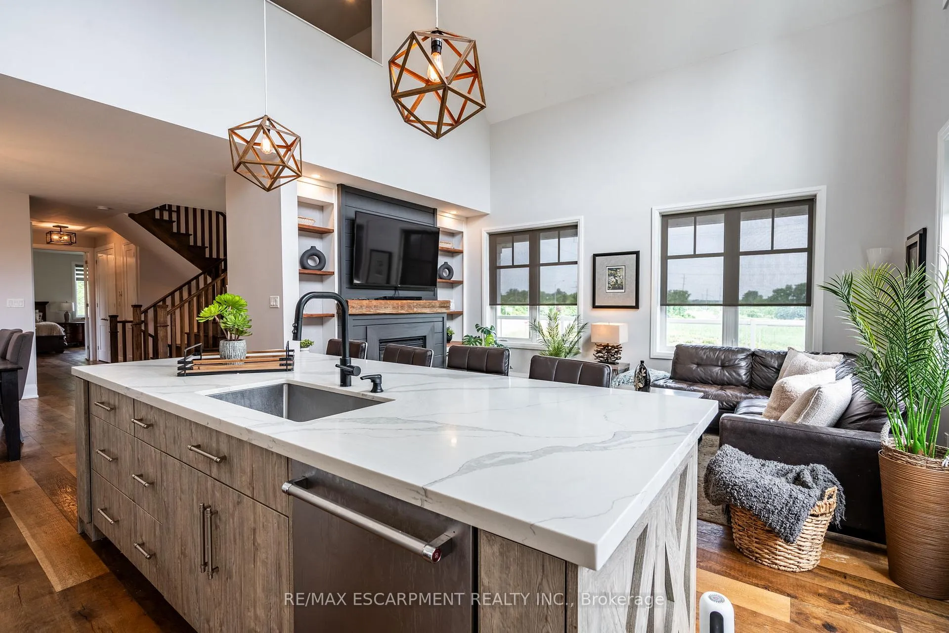 Photo 12 of 4 Concession 11 Road E, Hamilton, Rural Flamborough — HOMEH