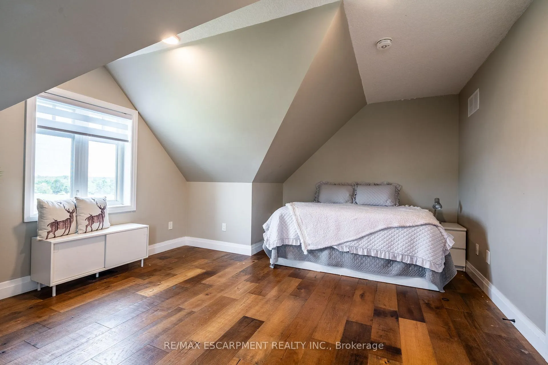 Photo 35 of 4 Concession 11 Road E, Hamilton, Rural Flamborough — HOMEH