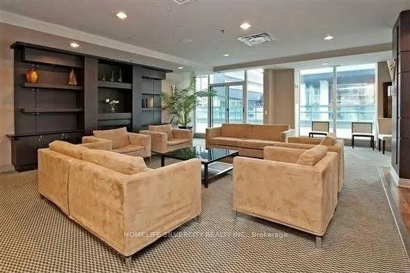 Photo 9 of Unit 607, 30 Grand Trunk Crescent, Toronto, Waterfront Communities — HOMEH