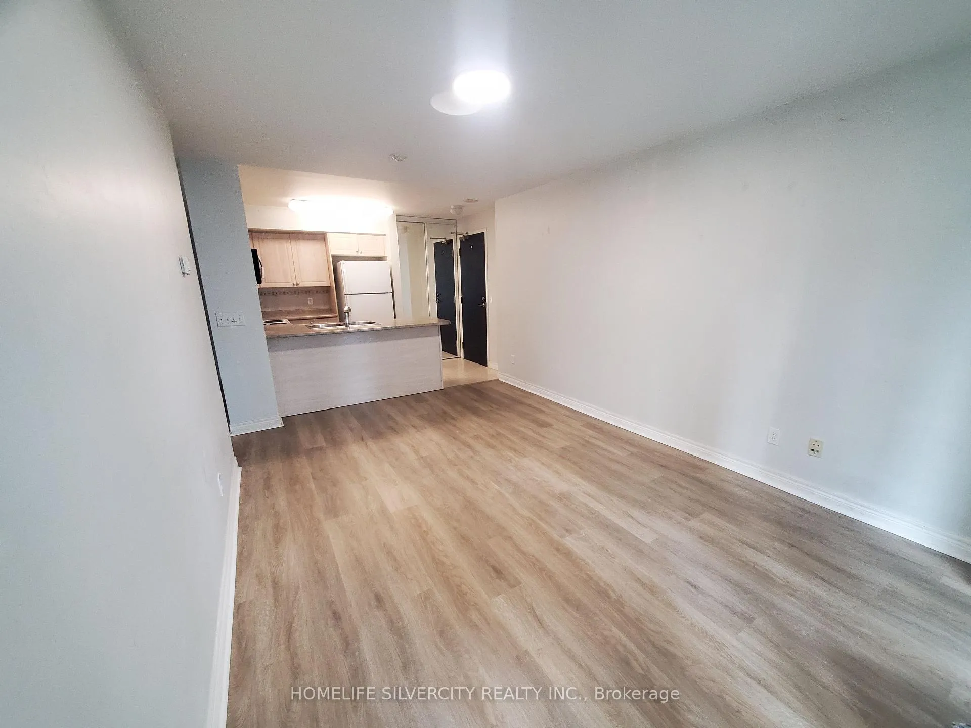 Photo 30 of Unit 607, 30 Grand Trunk Crescent, Toronto, Waterfront Communities — HOMEH