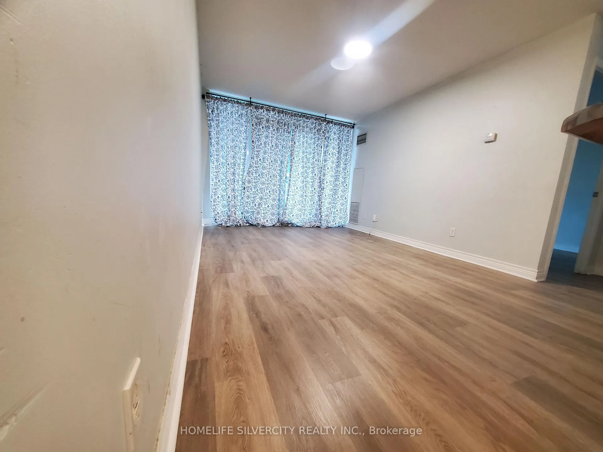Photo 34 of Unit 607, 30 Grand Trunk Crescent, Toronto, Waterfront Communities — HOMEH