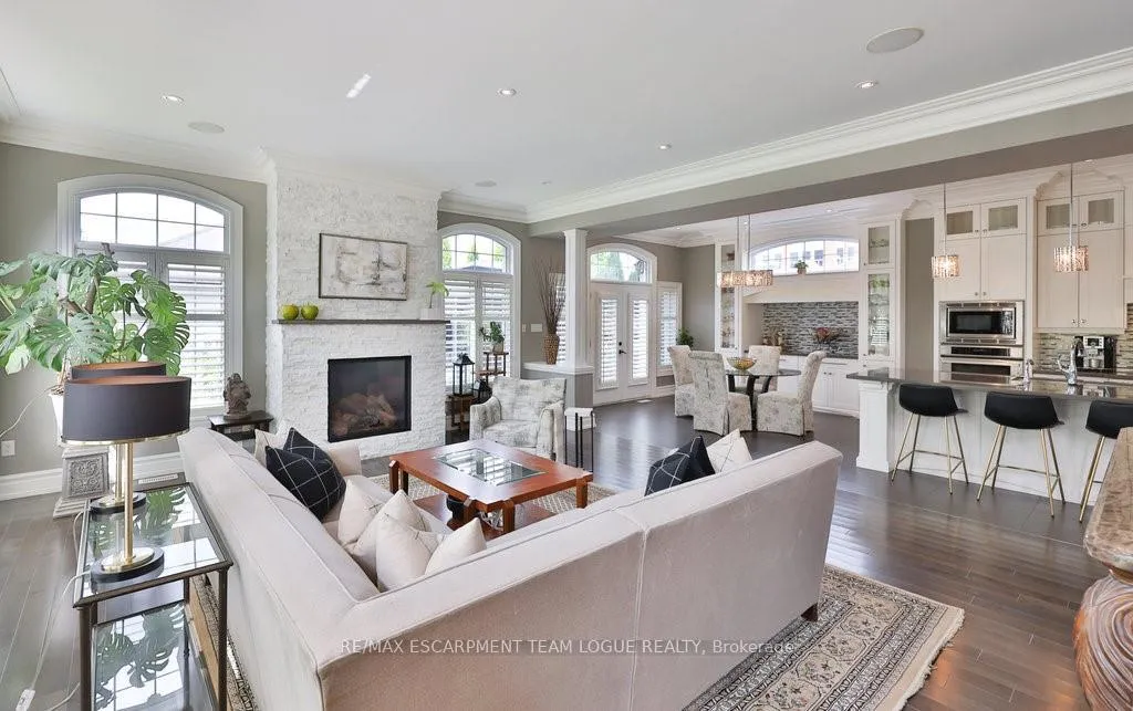 Photo 14 of 2229 Lakeshore Road, Burlington, Brant — HOMEH