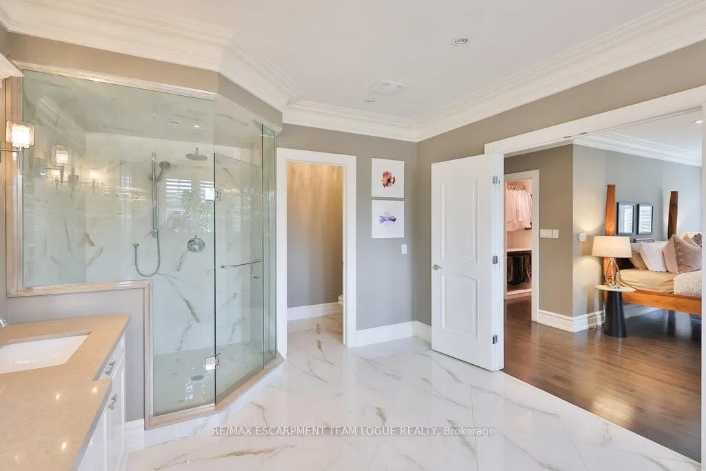 Photo 28 of 2229 Lakeshore Road, Burlington, Brant — HOMEH