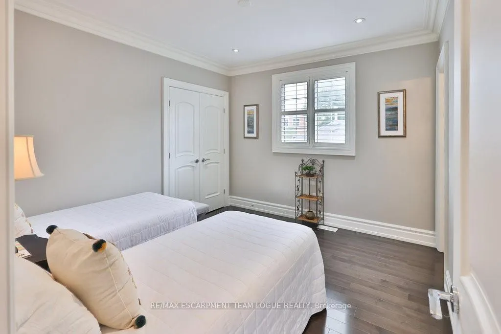 Photo 30 of 2229 Lakeshore Road, Burlington, Brant — HOMEH