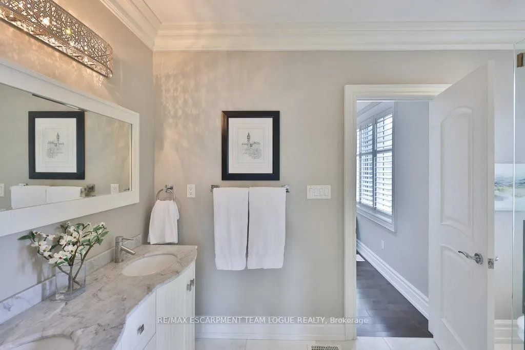 Photo 33 of 2229 Lakeshore Road, Burlington, Brant — HOMEH