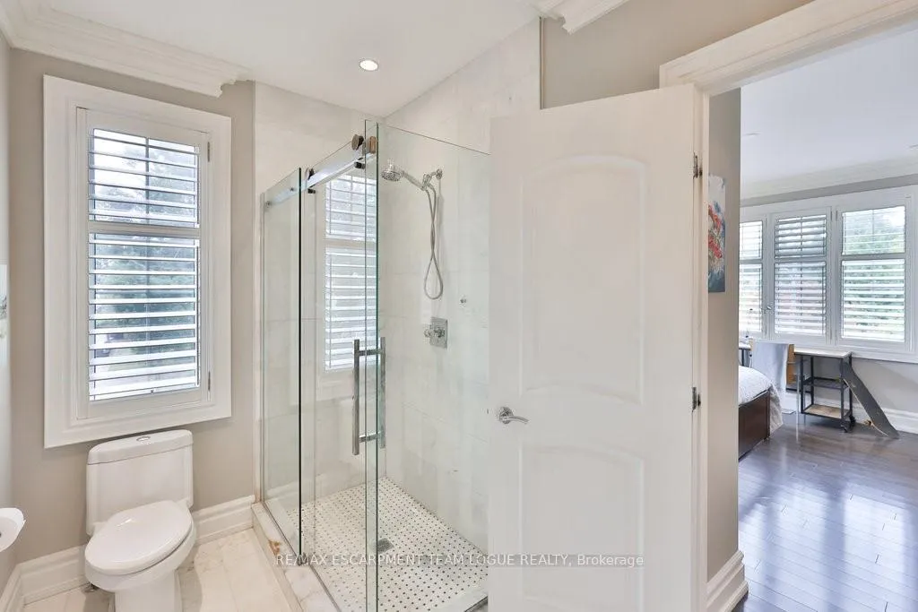Photo 34 of 2229 Lakeshore Road, Burlington, Brant — HOMEH