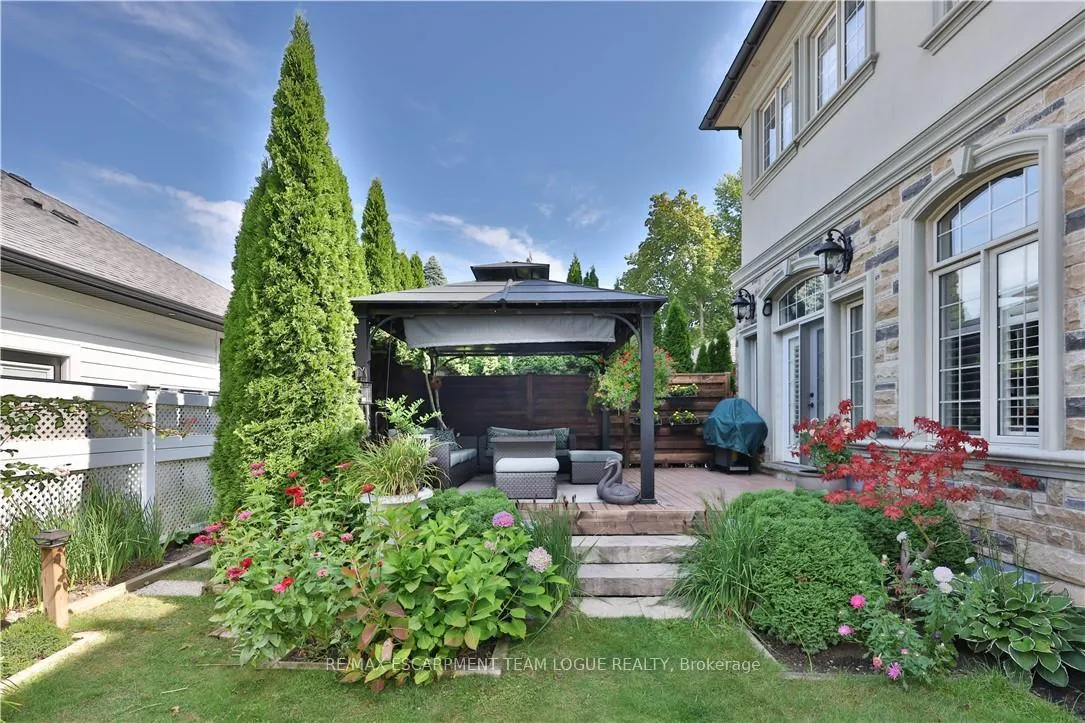 Photo 39 of 2229 Lakeshore Road, Burlington, Brant — HOMEH