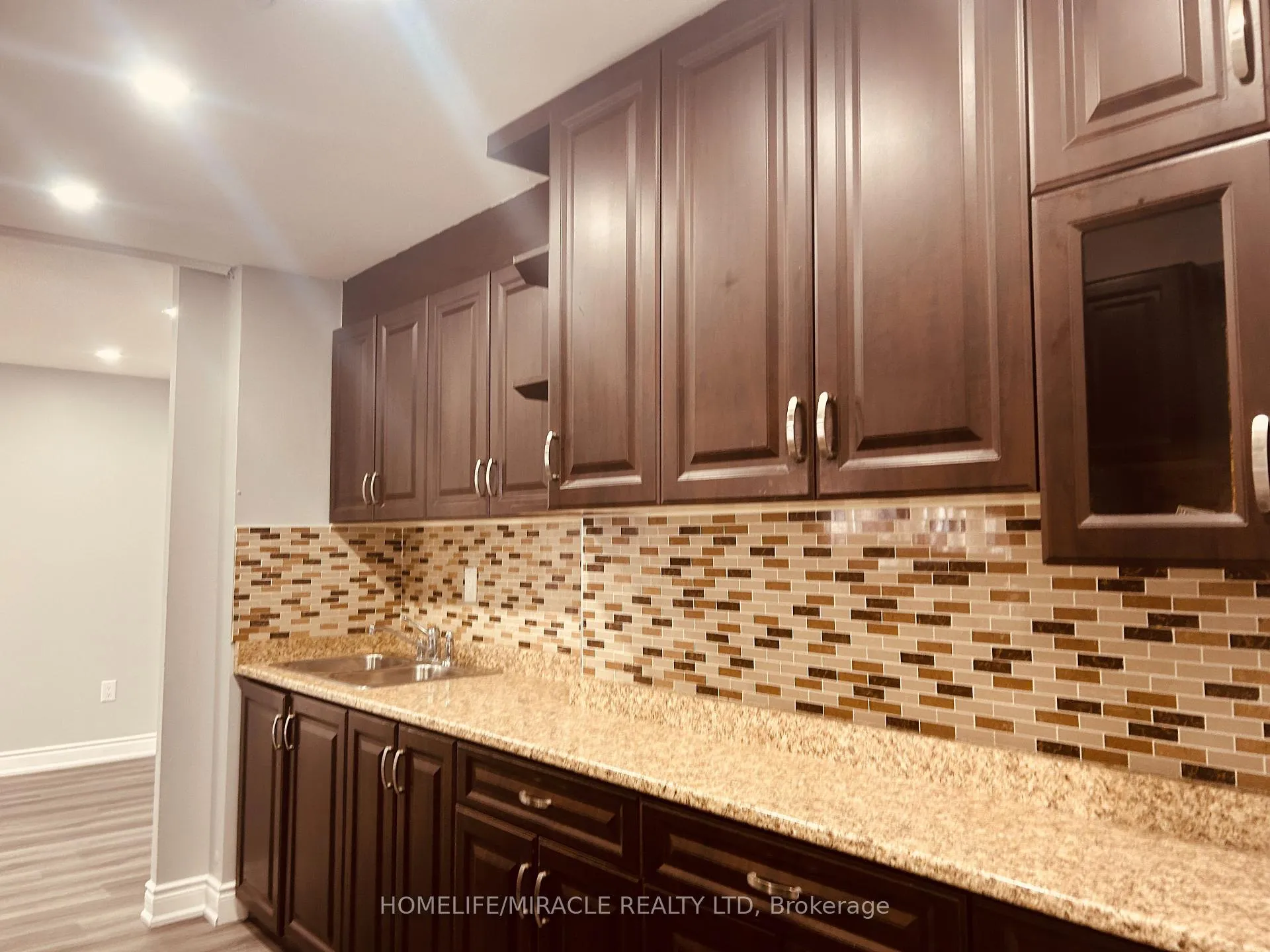 Photo 16 of Unit 1905, 2645 Kipling Avenue, Etobicoke, Mount Olive-Silverstone-Jamestown — HOMEH