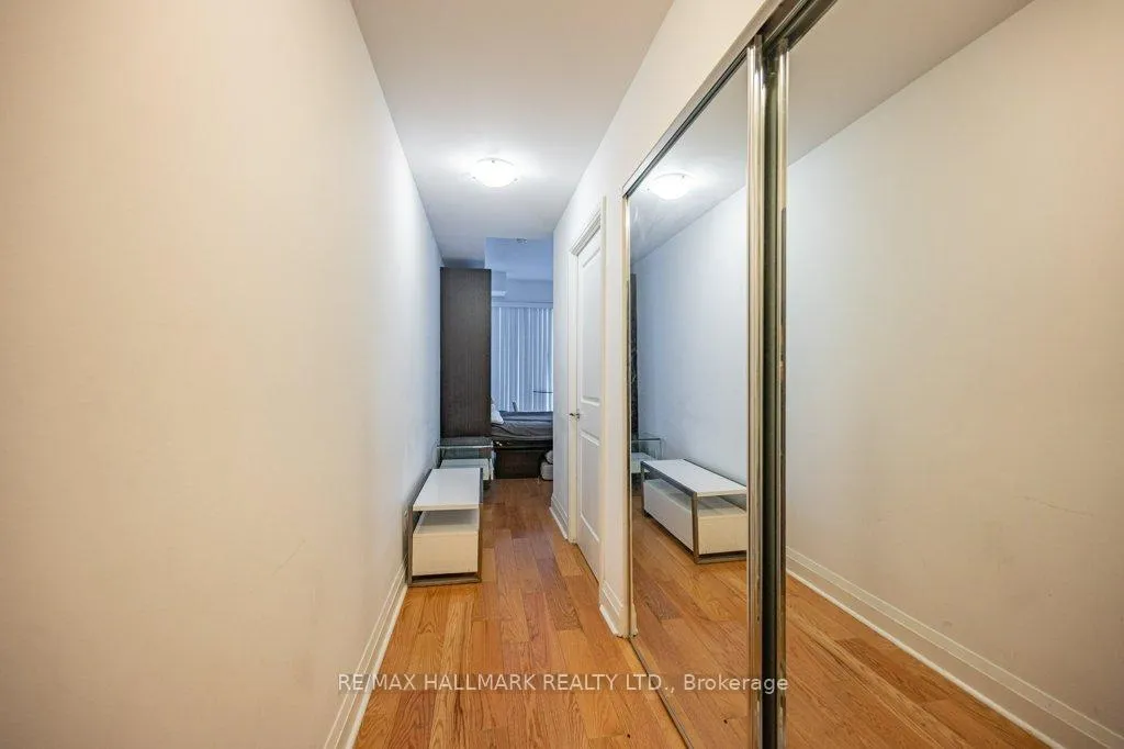 Photo 3 of Unit 1507, 1080 Bay Street, Toronto, Bay Street Corridor — HOMEH