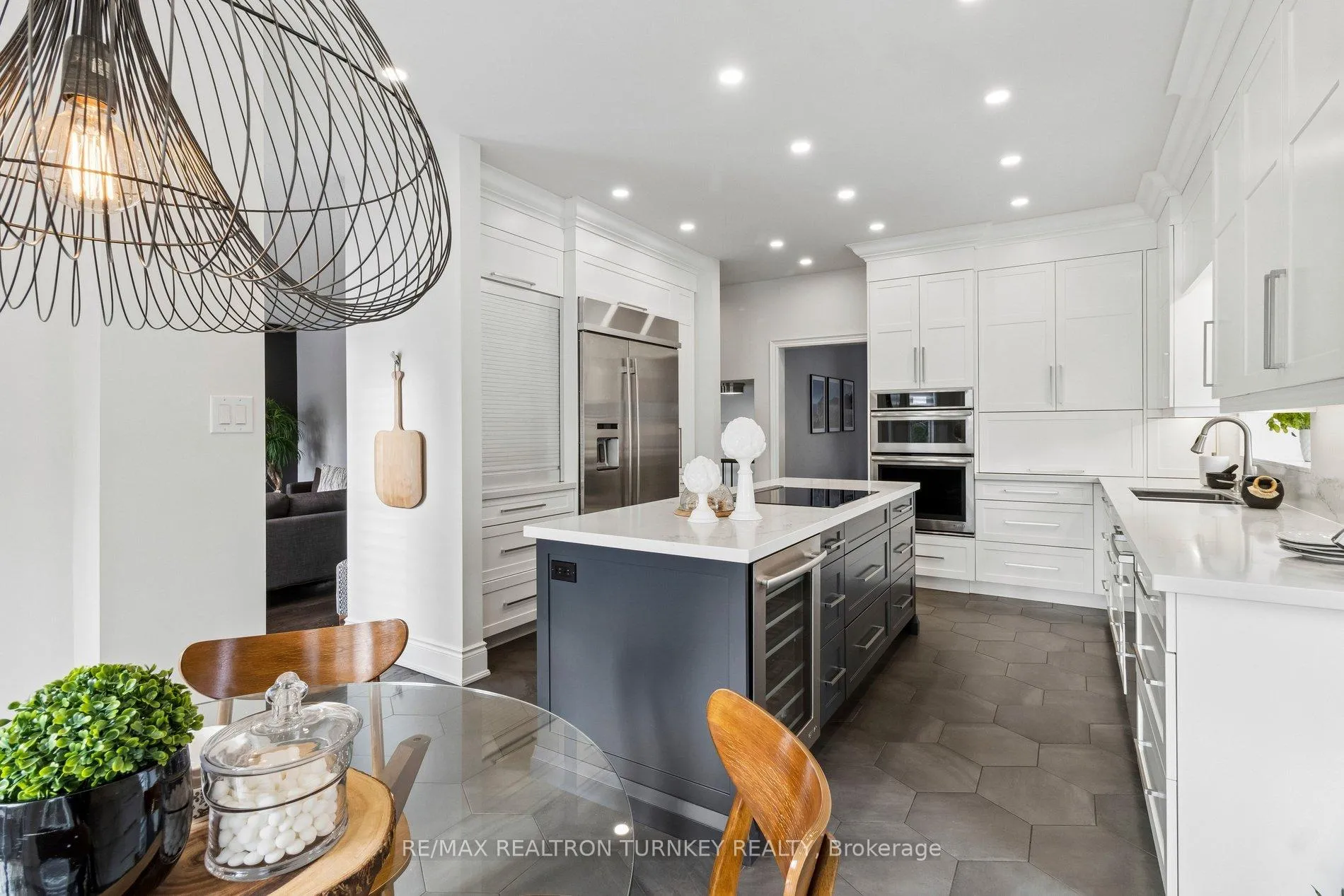 Photo 14 of 778 Quantra Crescent, Newmarket, Stonehaven-Wyndham — HOMEH