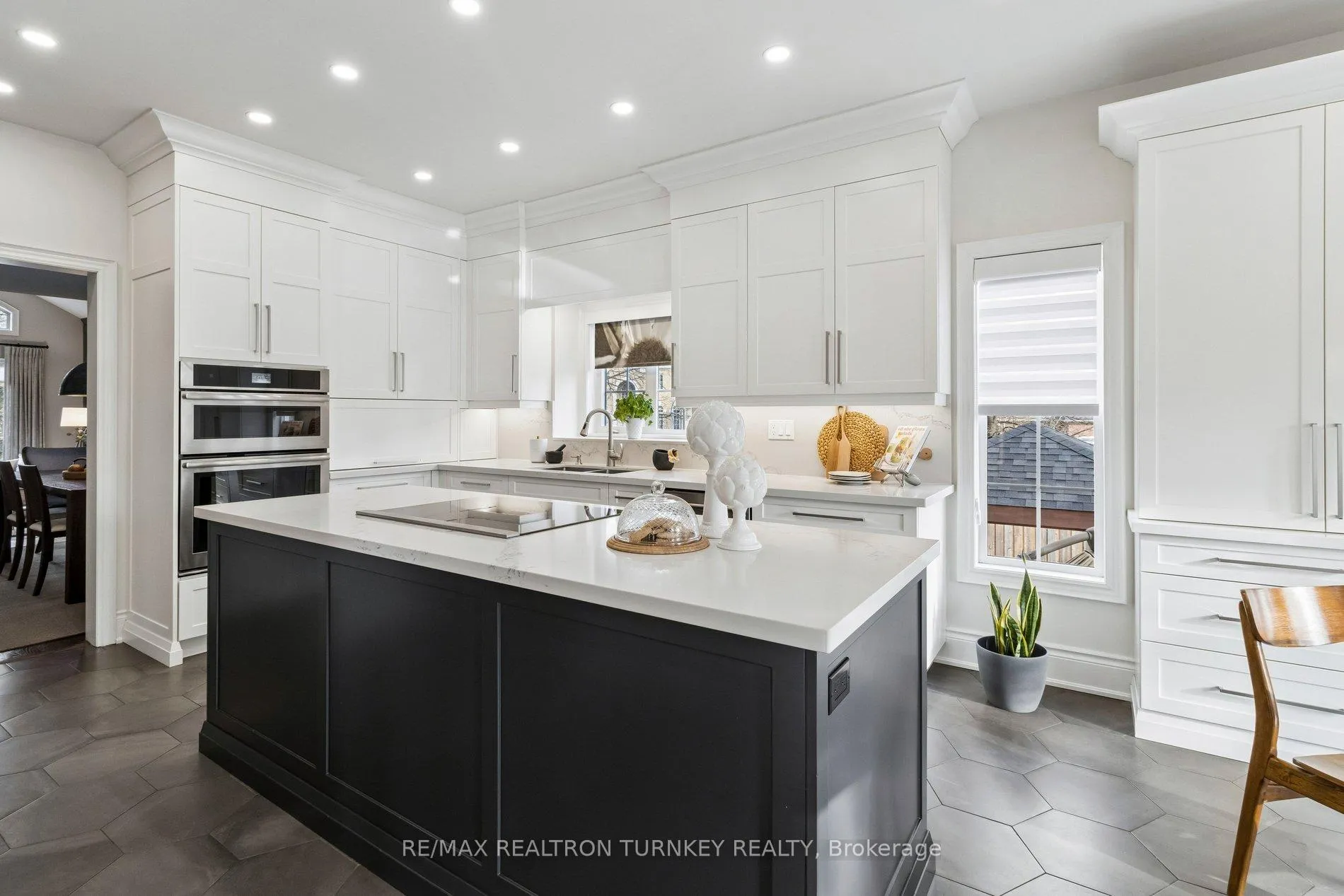 Photo 15 of 778 Quantra Crescent, Newmarket, Stonehaven-Wyndham — HOMEH