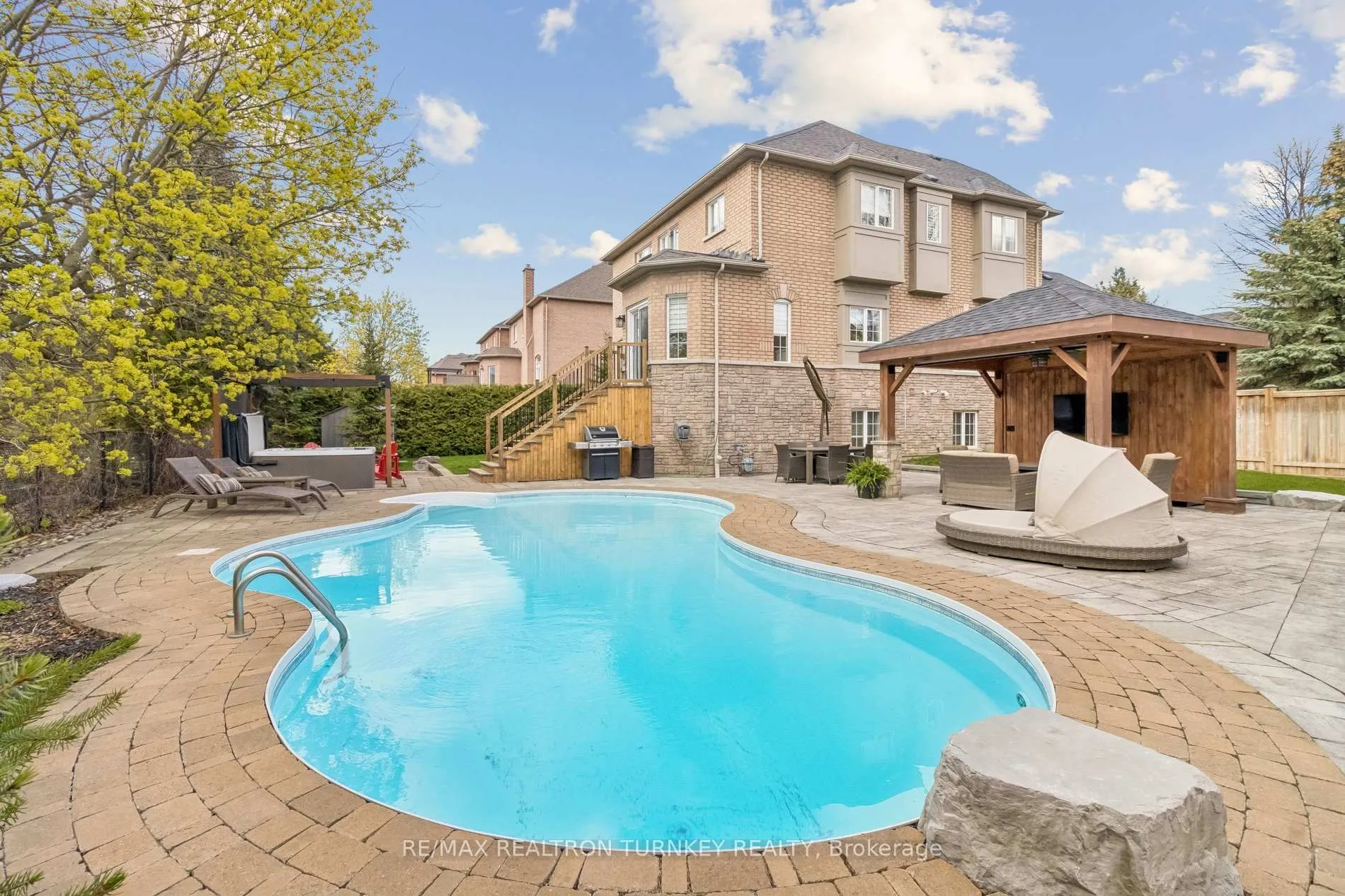 Photo 33 of 778 Quantra Crescent, Newmarket, Stonehaven-Wyndham — HOMEH