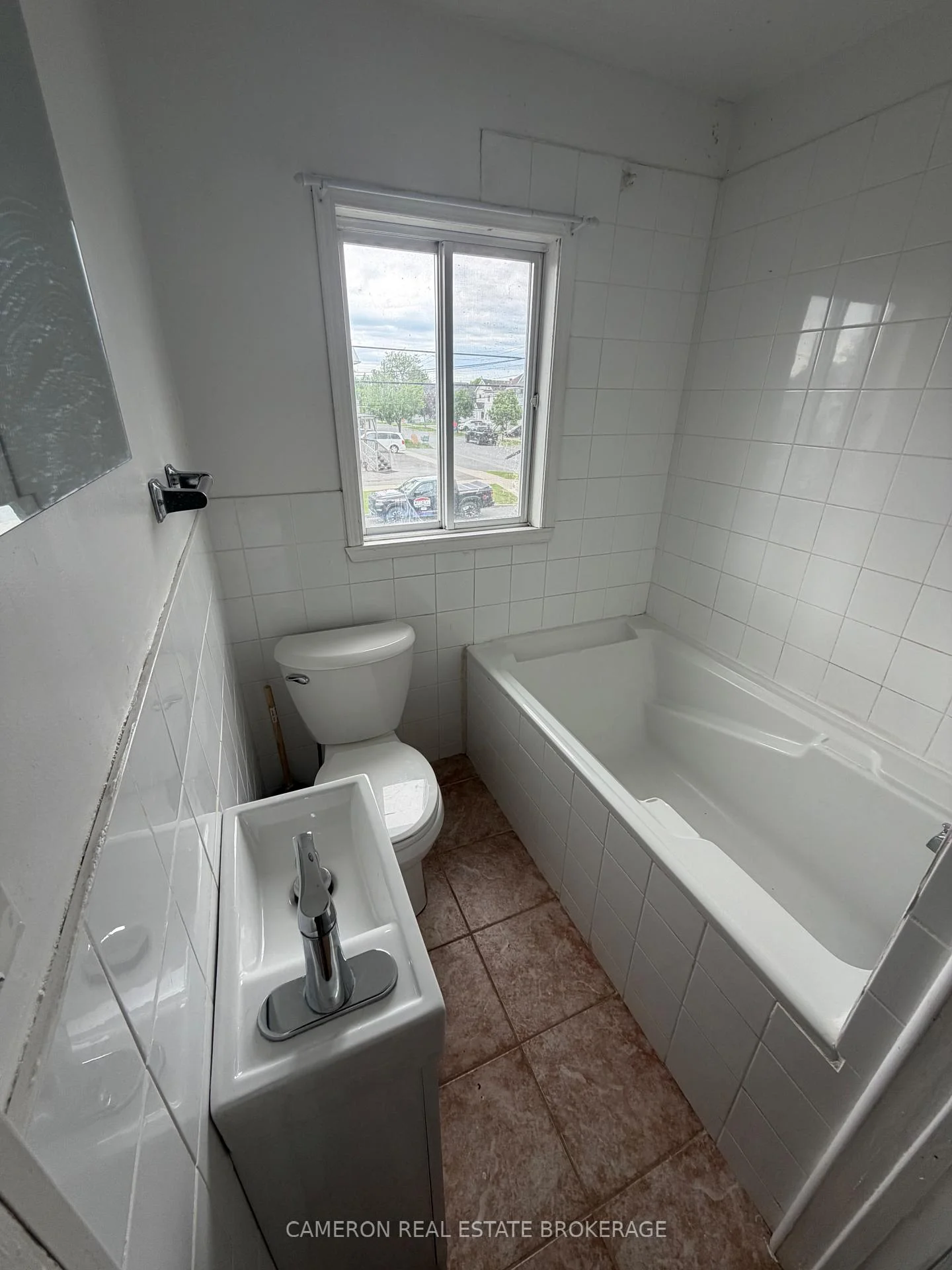 Photo 26 of 507-509 Walton Street, Cornwall — HOMEH