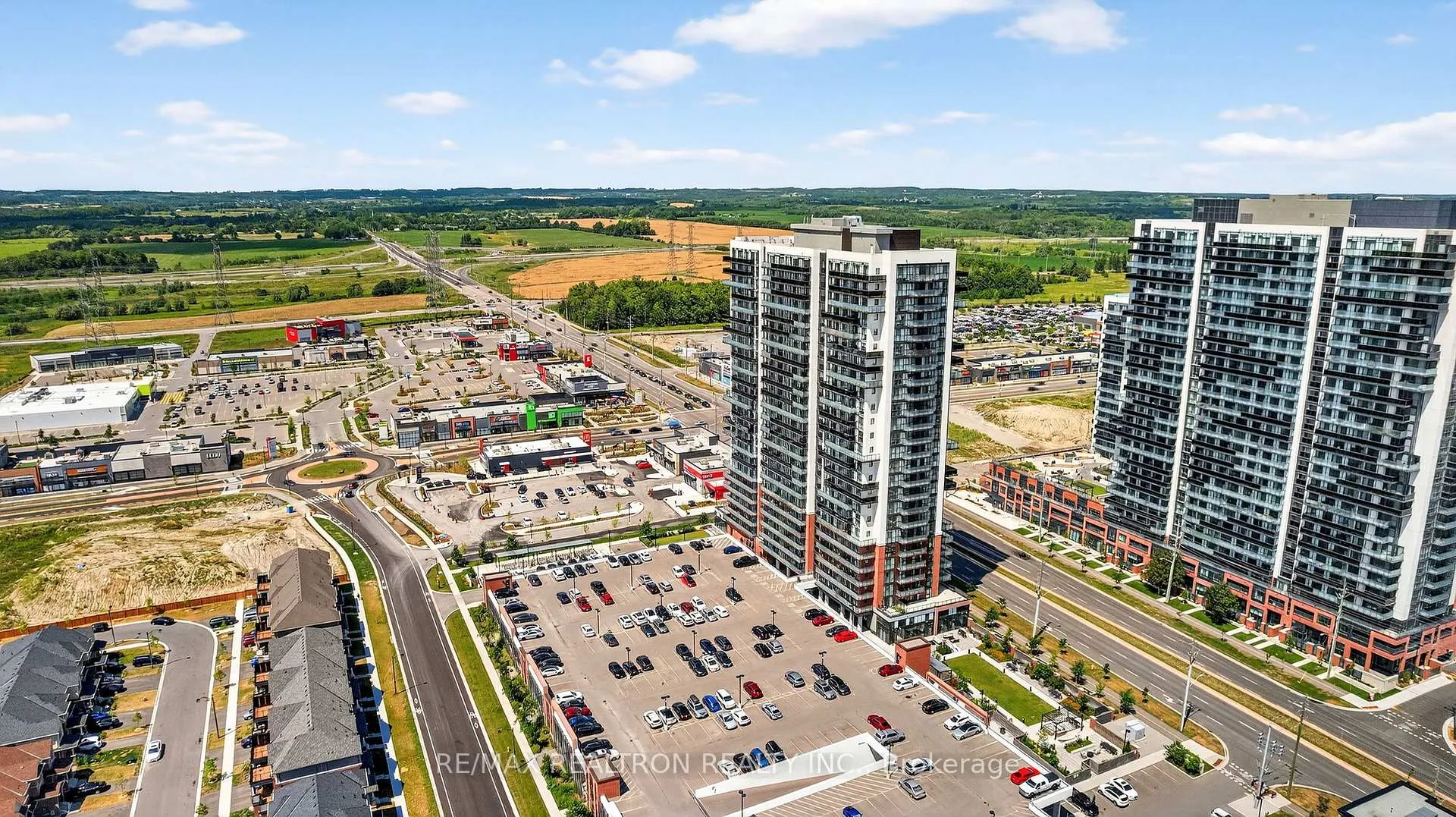 Photo 2 of Unit 1212, 2550 Simcoe Street N, Oshawa, Windfields — HOMEH