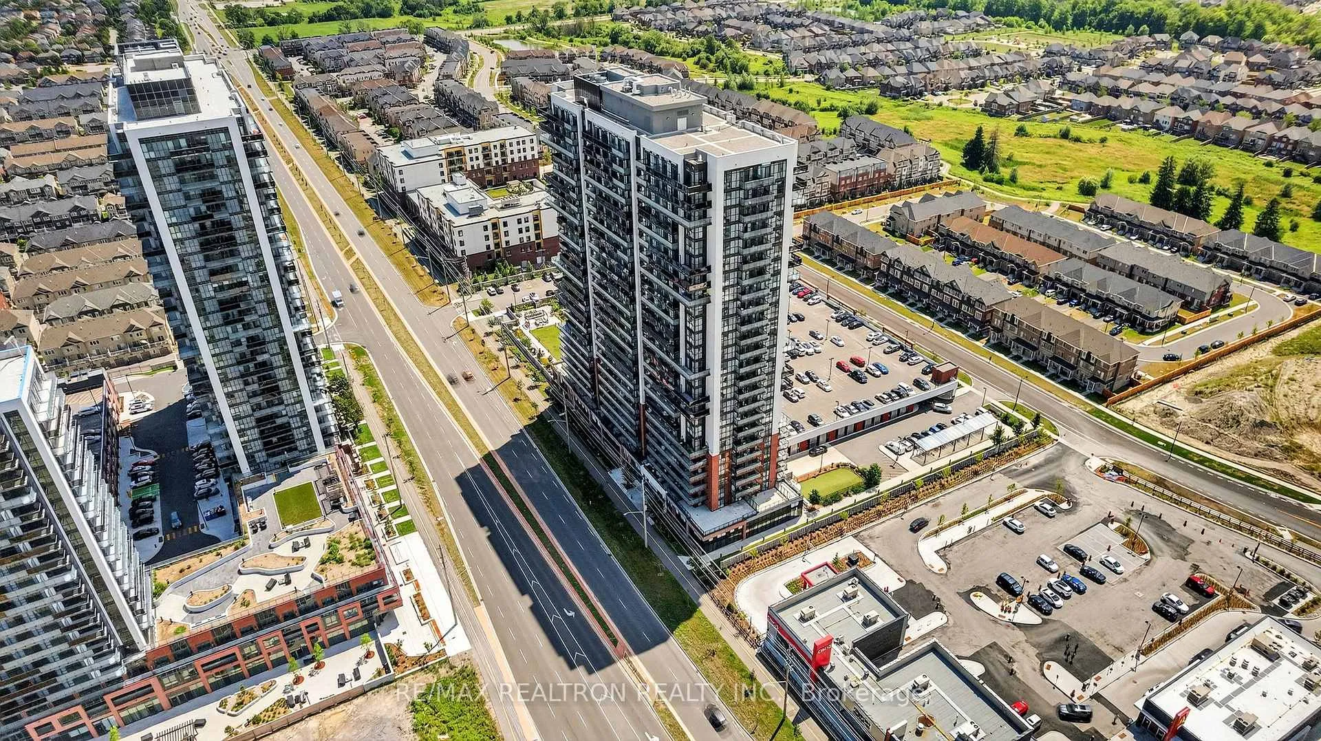 Photo 6 of Unit 1212, 2550 Simcoe Street N, Oshawa, Windfields — HOMEH
