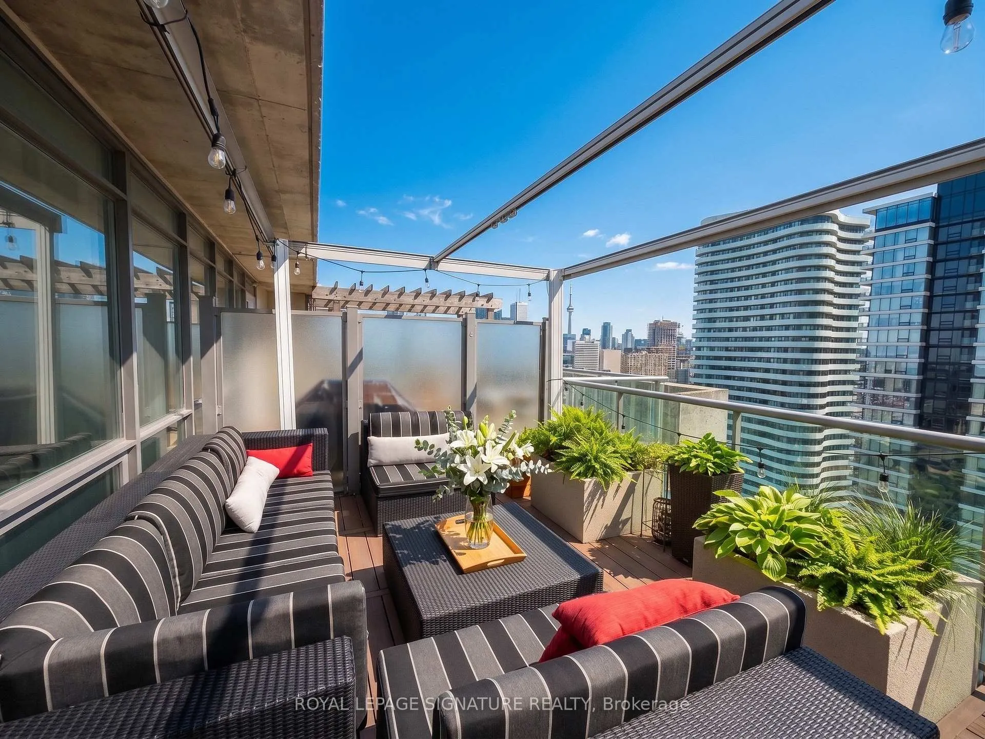 Photo 1 of Unit PH5, 281 Mutual Street, Toronto, Church-Yonge Corridor — HOMEH