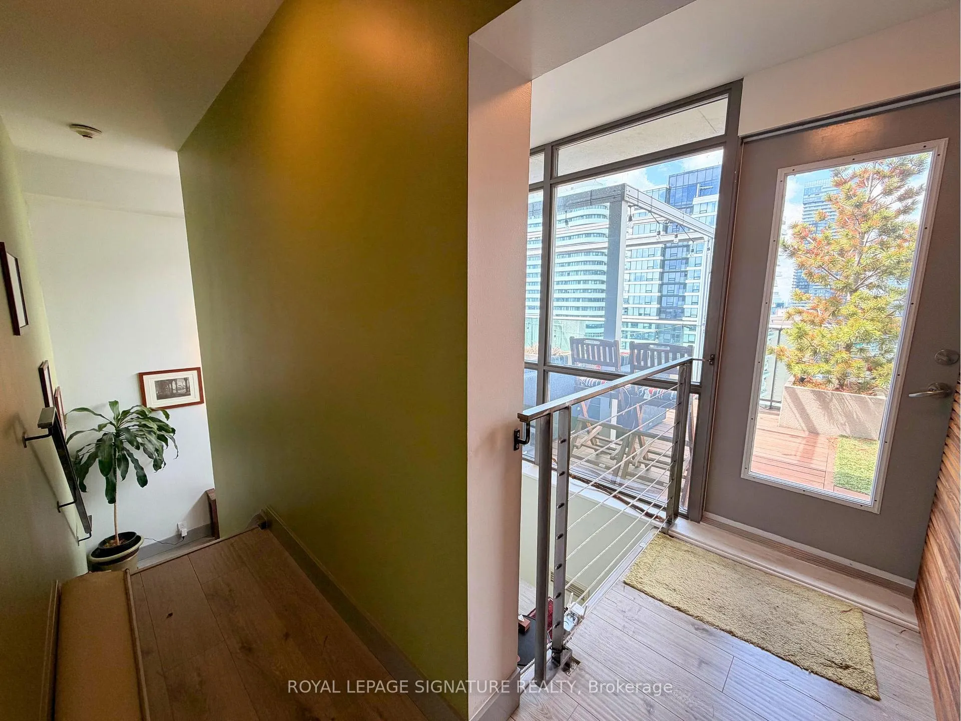 Photo 7 of Unit PH5, 281 Mutual Street, Toronto, Church-Yonge Corridor — HOMEH