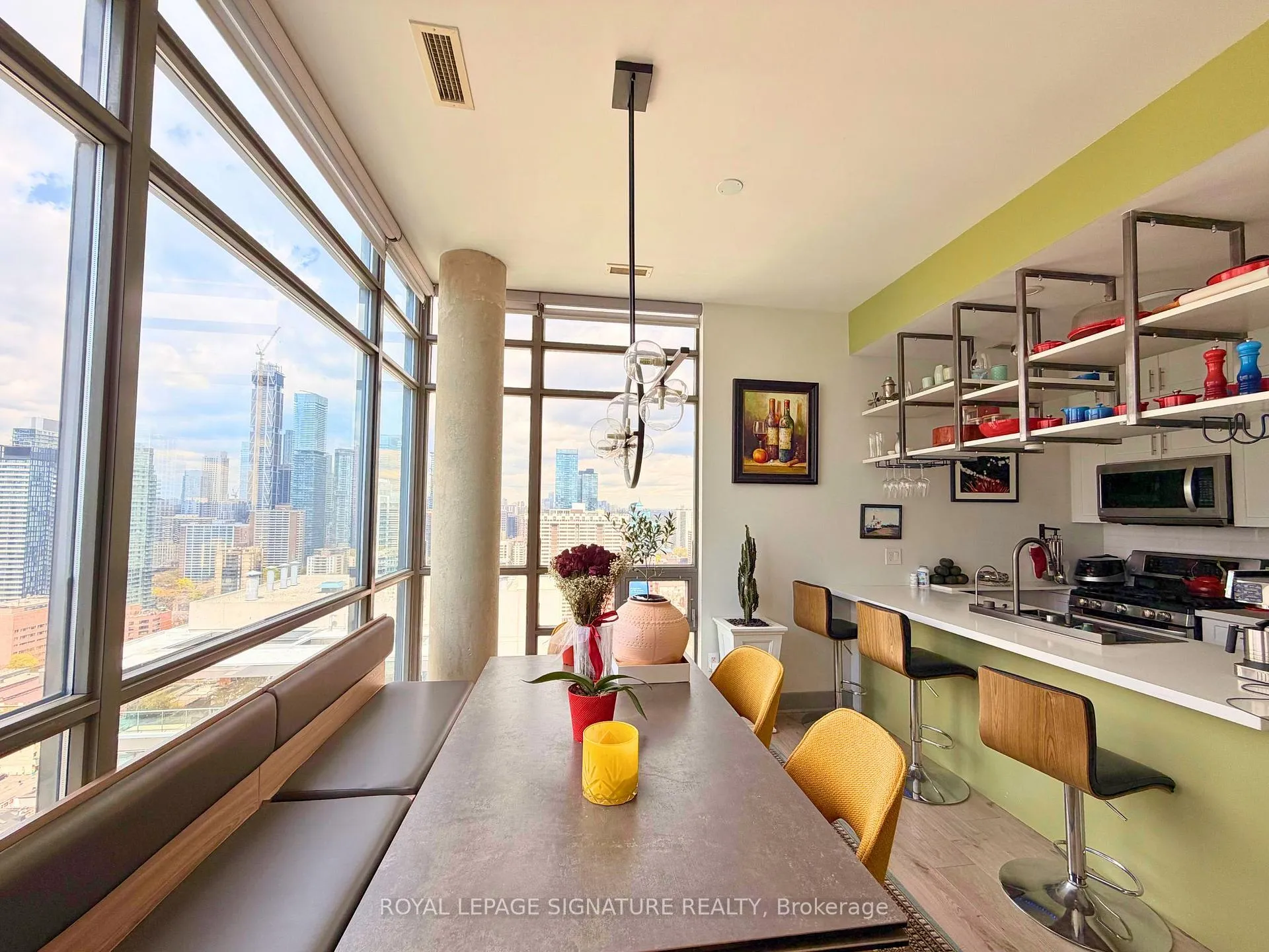 Photo 12 of Unit PH5, 281 Mutual Street, Toronto, Church-Yonge Corridor — HOMEH