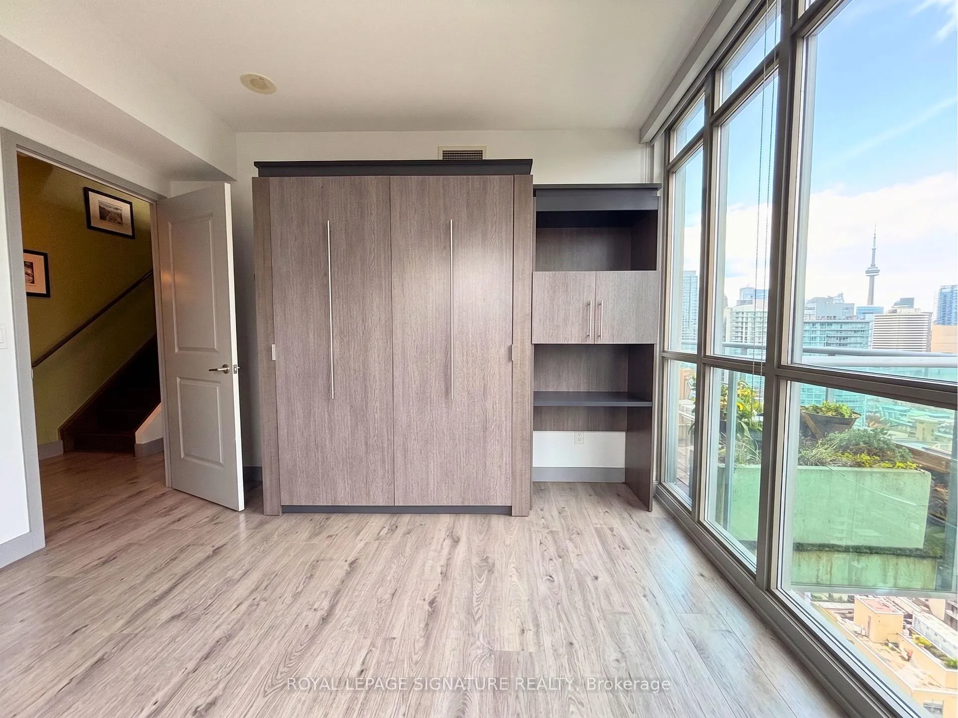Photo 19 of Unit PH5, 281 Mutual Street, Toronto, Church-Yonge Corridor — HOMEH
