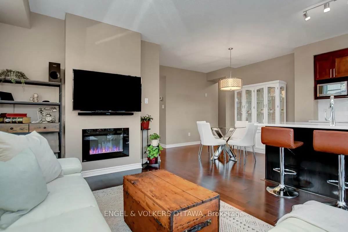 Photo 12 of Unit E, 188 Hornchurch Lane E, Ottawa, Barrhaven - Longfields — HOMEH
