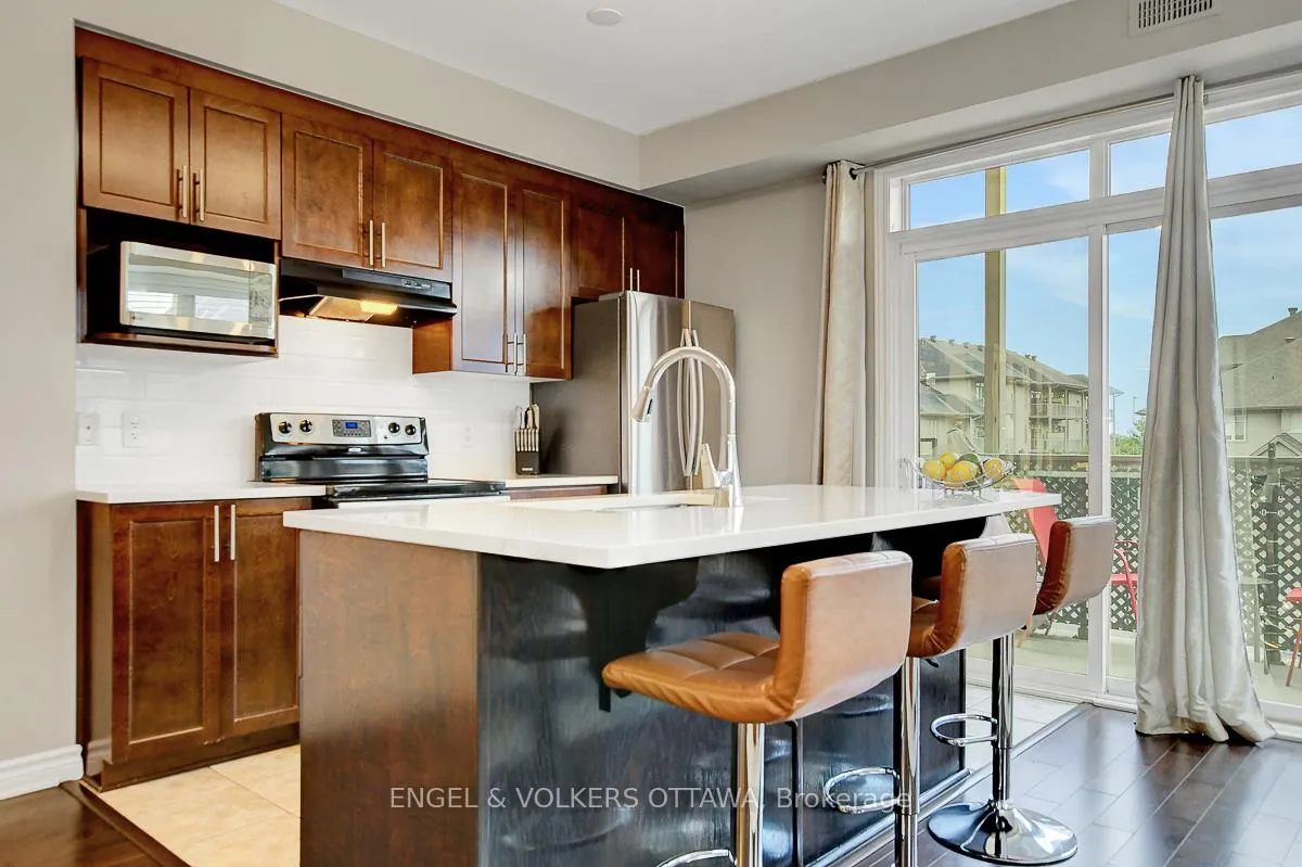 Photo 15 of Unit E, 188 Hornchurch Lane E, Ottawa, Barrhaven - Longfields — HOMEH