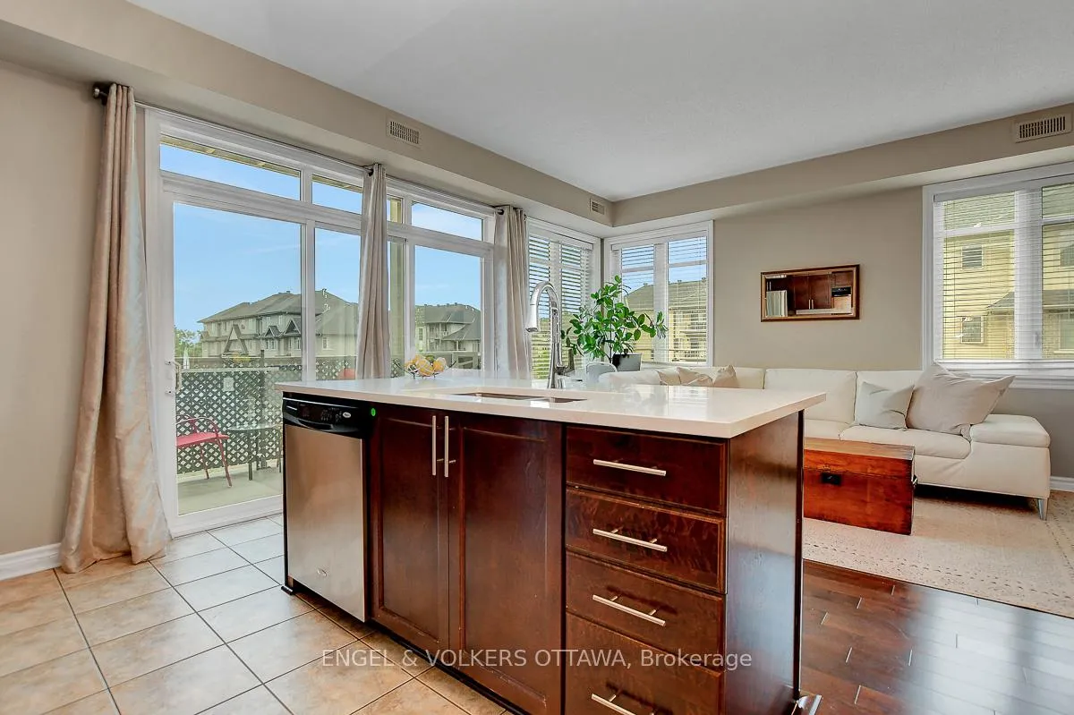 Photo 17 of Unit E, 188 Hornchurch Lane E, Ottawa, Barrhaven - Longfields — HOMEH