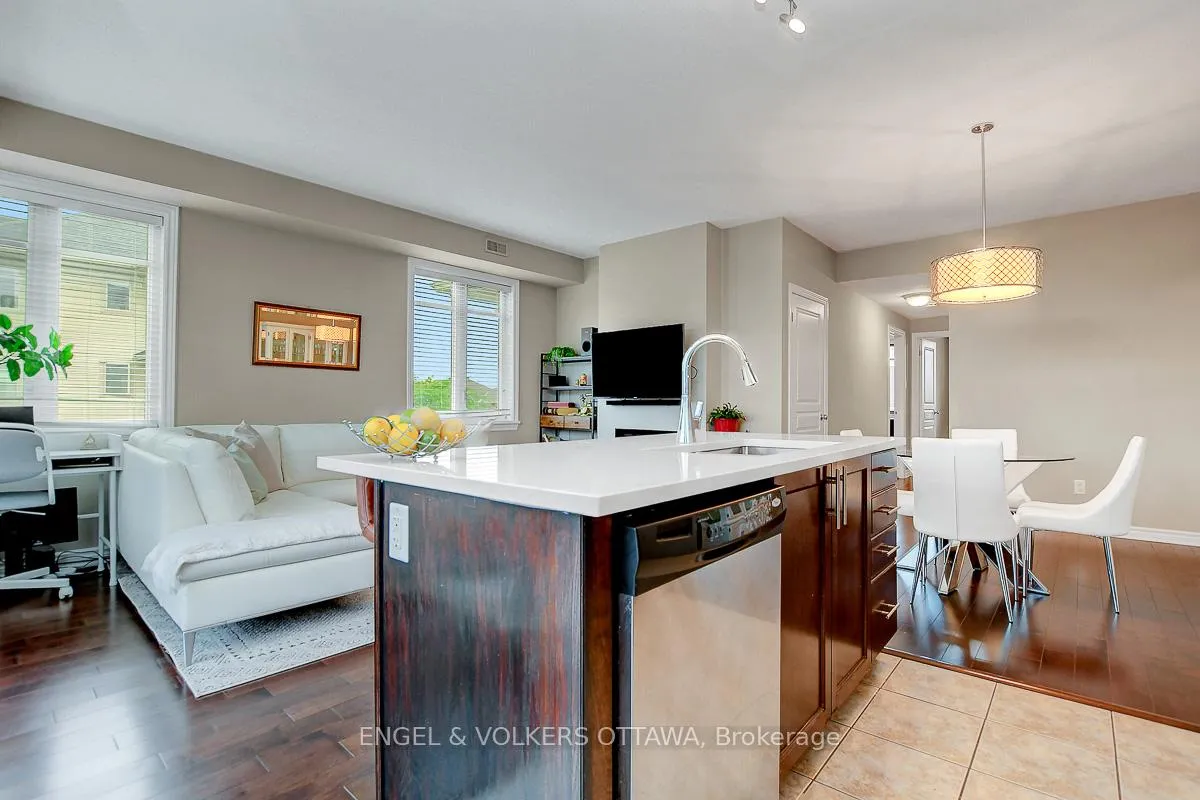 Photo 18 of Unit E, 188 Hornchurch Lane E, Ottawa, Barrhaven - Longfields — HOMEH