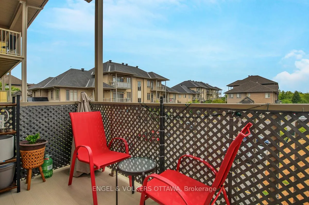 Photo 20 of Unit E, 188 Hornchurch Lane E, Ottawa, Barrhaven - Longfields — HOMEH