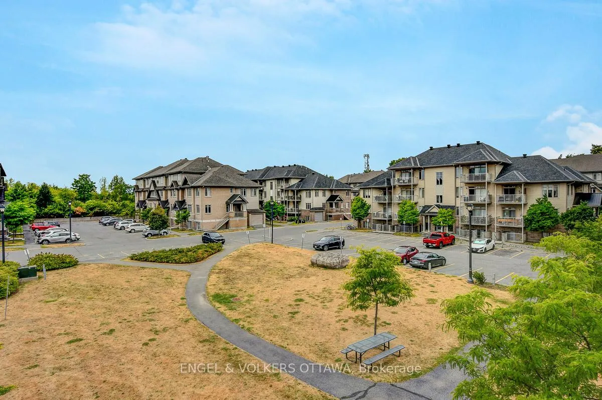Photo 21 of Unit E, 188 Hornchurch Lane E, Ottawa, Barrhaven - Longfields — HOMEH
