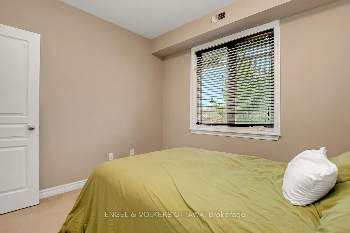 Photo 29 of Unit E, 188 Hornchurch Lane E, Ottawa, Barrhaven - Longfields — HOMEH