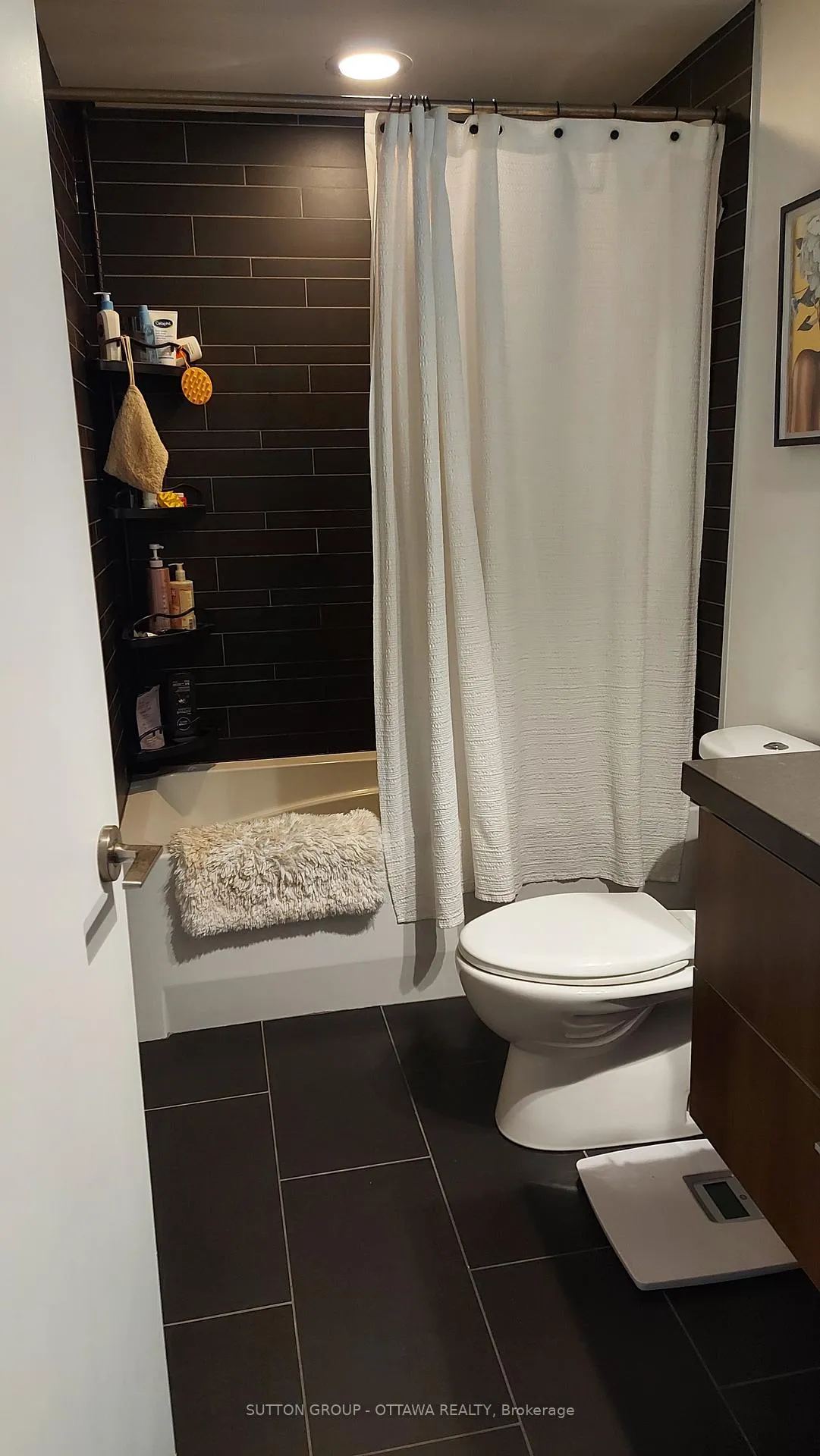 Photo 17 of Unit 840, 340 Mcleod Street, Ottawa, Ottawa Centre — HOMEH