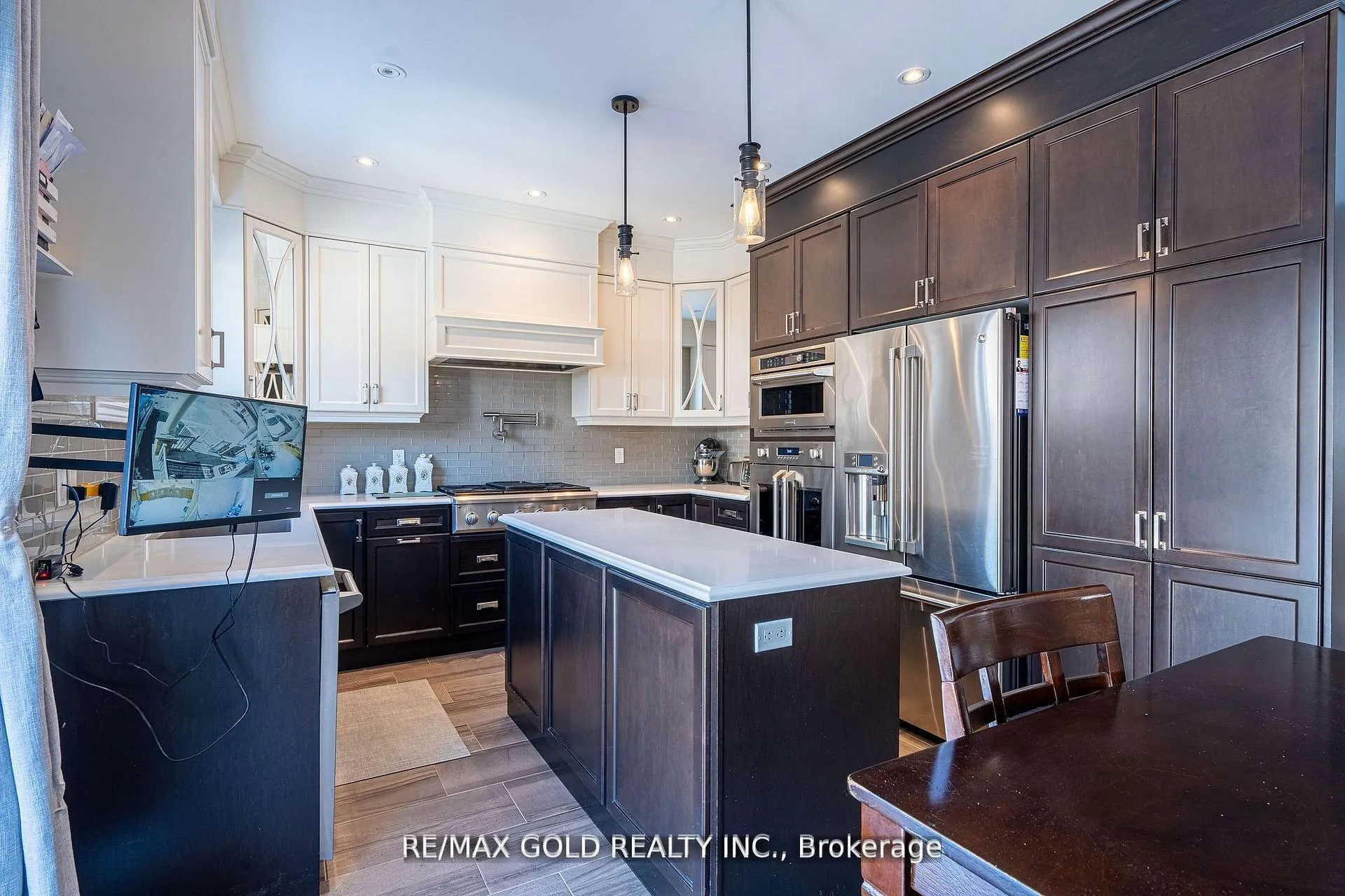 Photo 9 of 10 Spokanne Street, Brampton, Sandringham-Wellington North — HOMEH