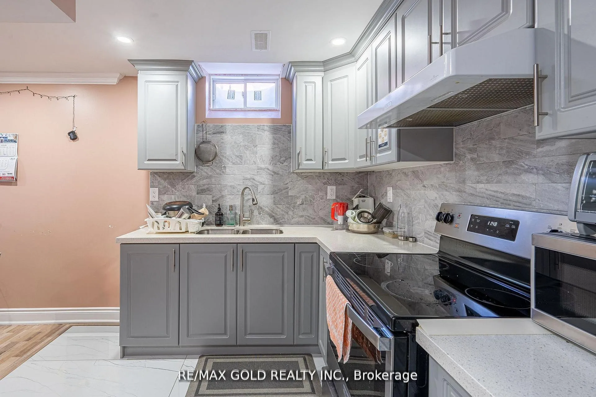 Photo 38 of 10 Spokanne Street, Brampton, Sandringham-Wellington North — HOMEH