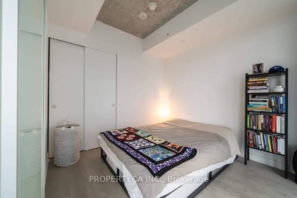 Photo 11 of Unit 1303, 185 Roehampton Avenue, Toronto, Mount Pleasant West — HOMEH