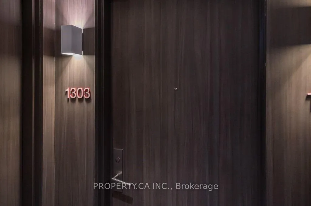 Photo 16 of Unit 1303, 185 Roehampton Avenue, Toronto, Mount Pleasant West — HOMEH