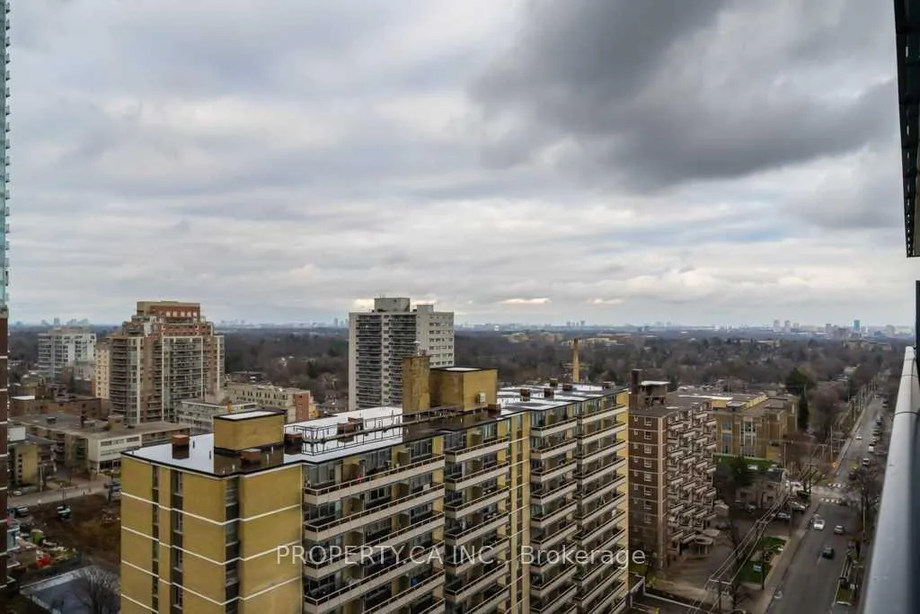 Photo 18 of Unit 1303, 185 Roehampton Avenue, Toronto, Mount Pleasant West — HOMEH
