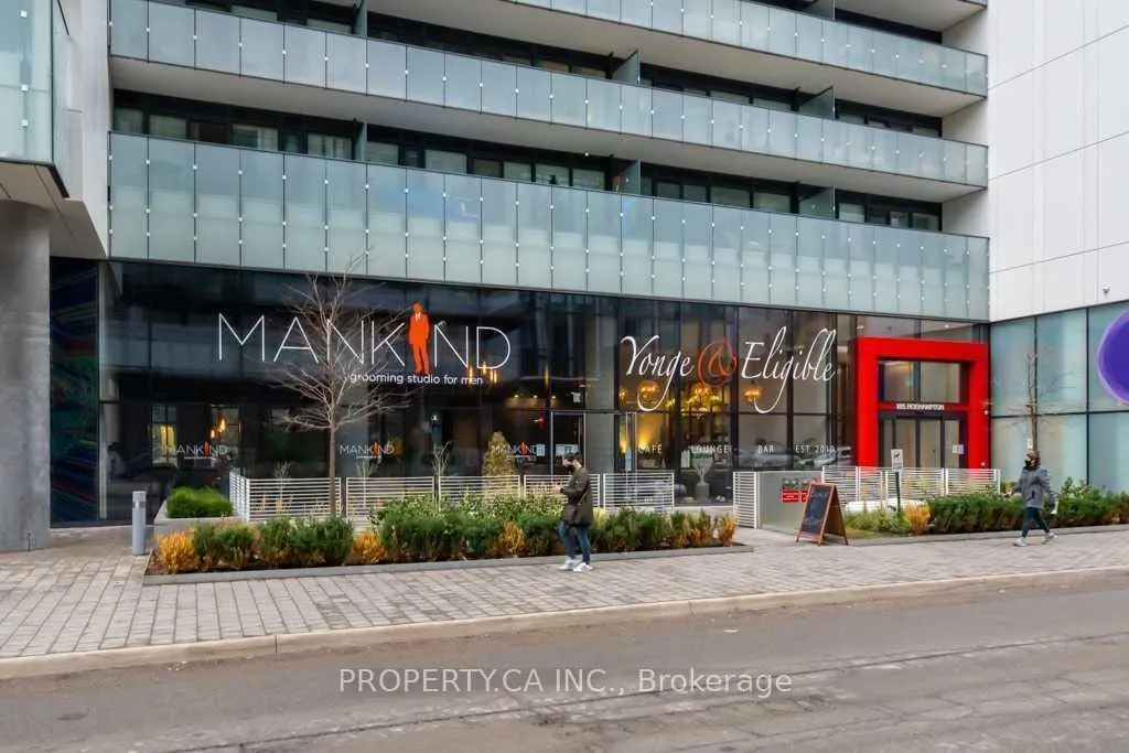 Photo 23 of Unit 1303, 185 Roehampton Avenue, Toronto, Mount Pleasant West — HOMEH