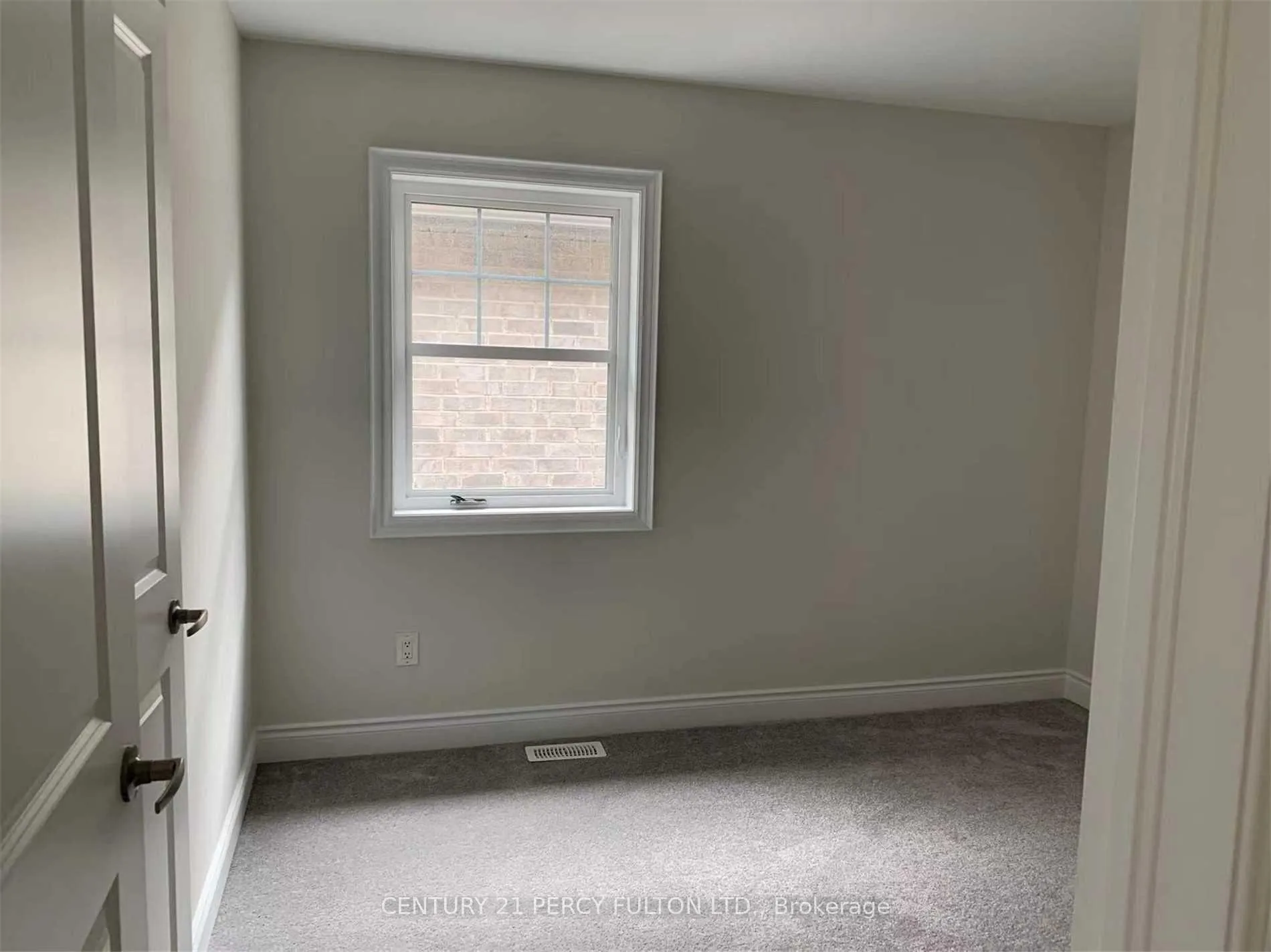 Photo 6 of 1121 Rippingale Trail, Peterborough, Northcrest Ward 5 — HOMEH