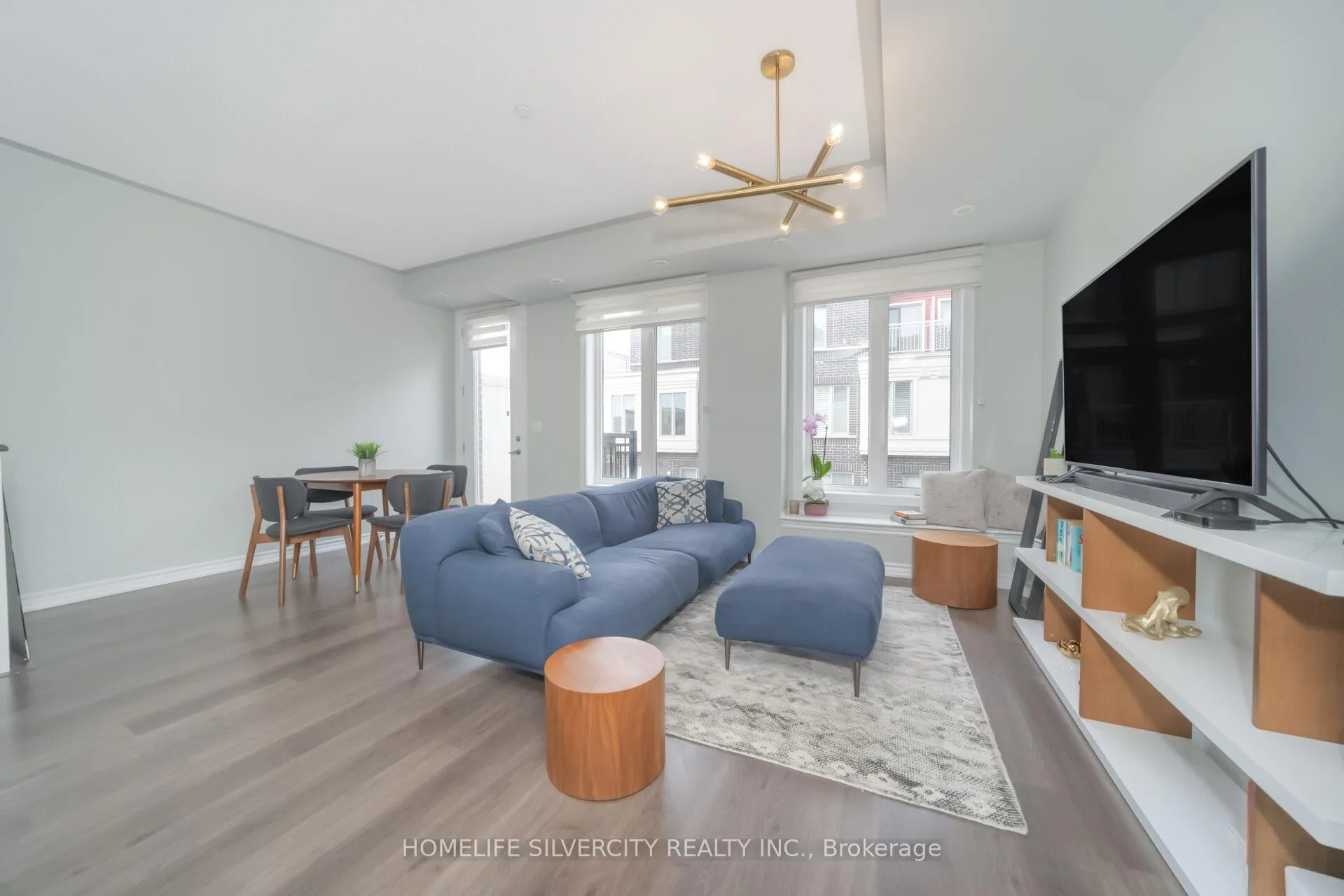 Photo 15 of Unit 4, 130 Long Branch Avenue, Etobicoke, Long Branch — HOMEH