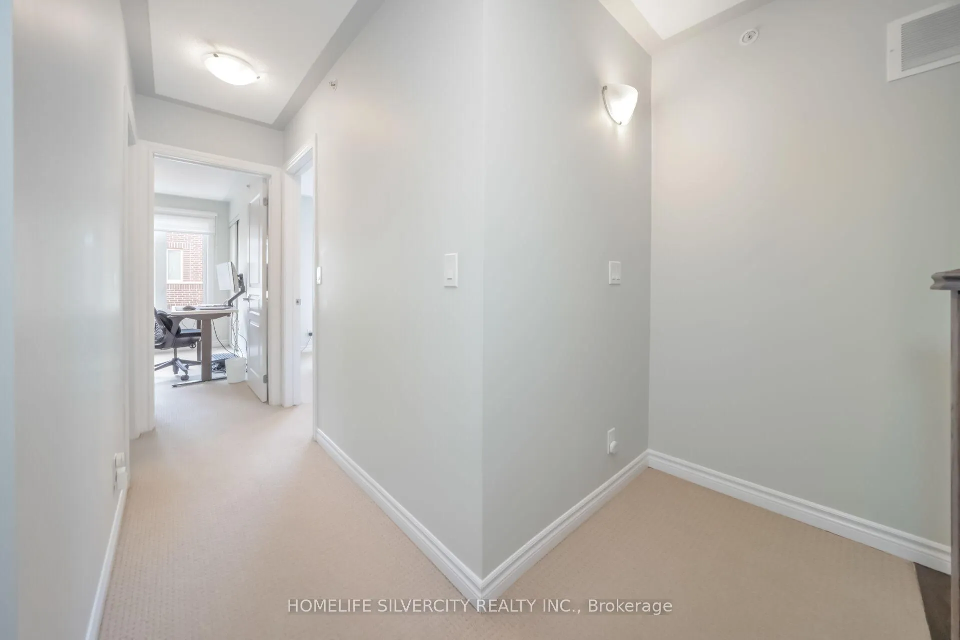 Photo 31 of Unit 4, 130 Long Branch Avenue, Etobicoke, Long Branch — HOMEH
