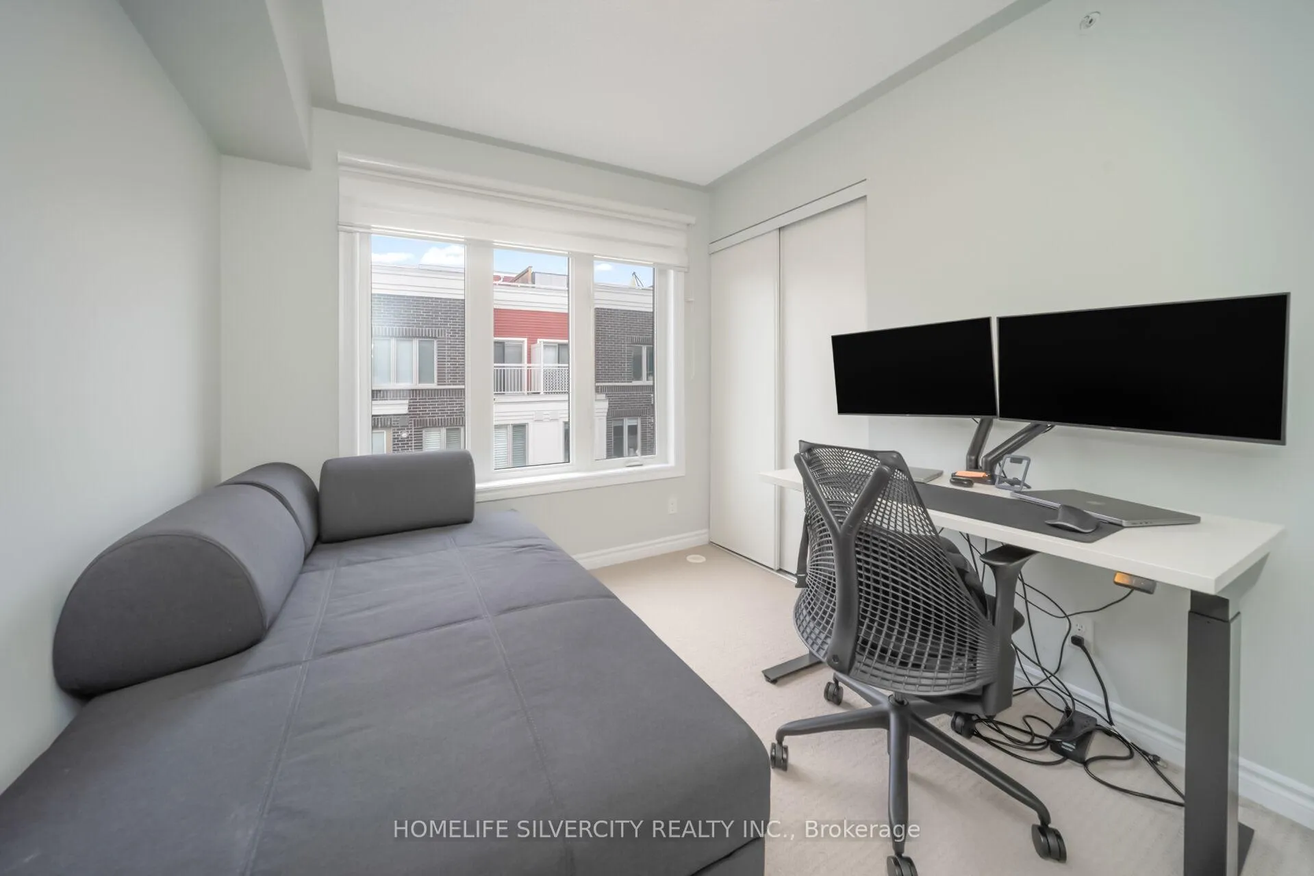 Photo 32 of Unit 4, 130 Long Branch Avenue, Etobicoke, Long Branch — HOMEH